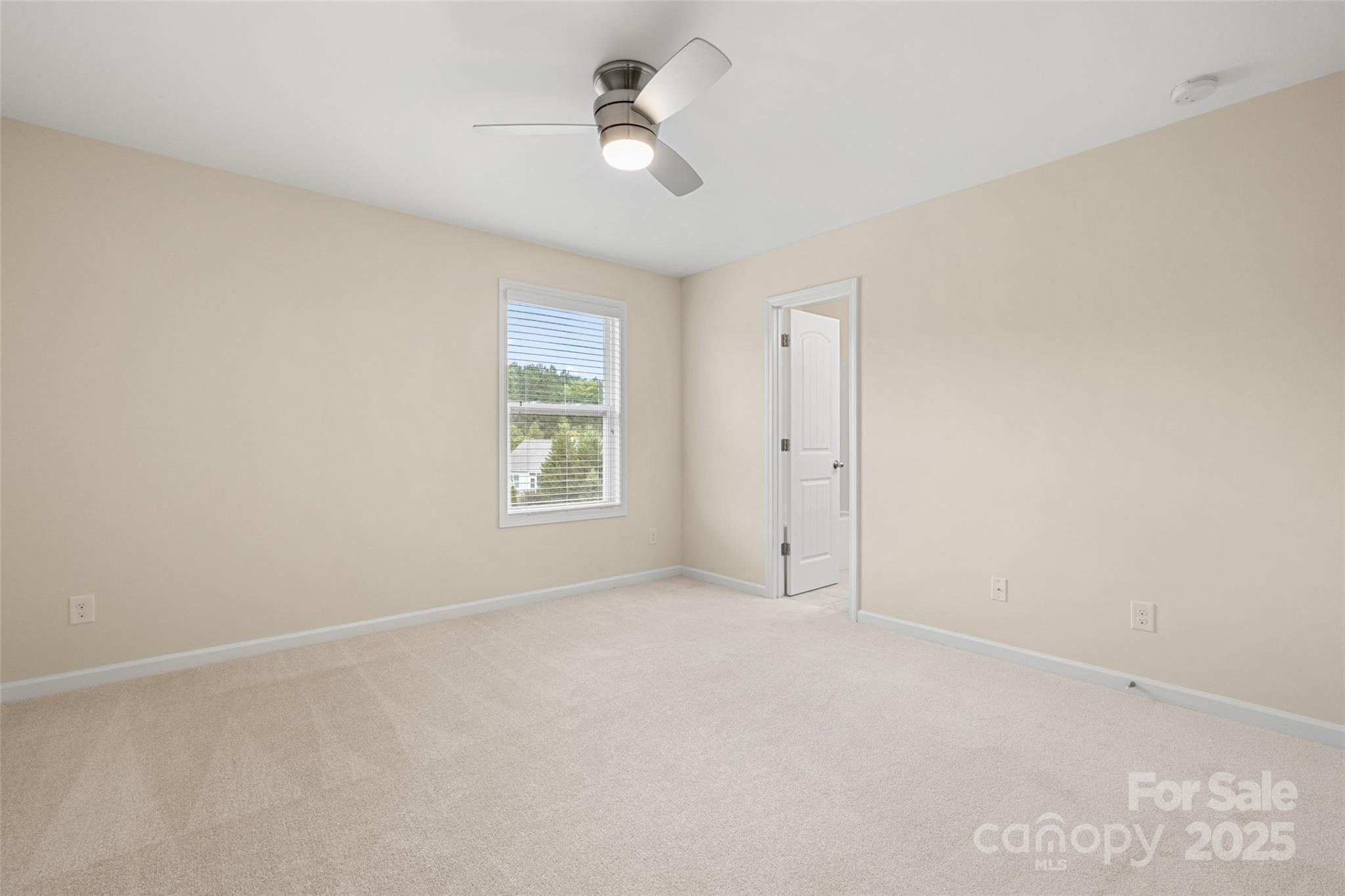 4471 Carrington Drive Property Photo 15