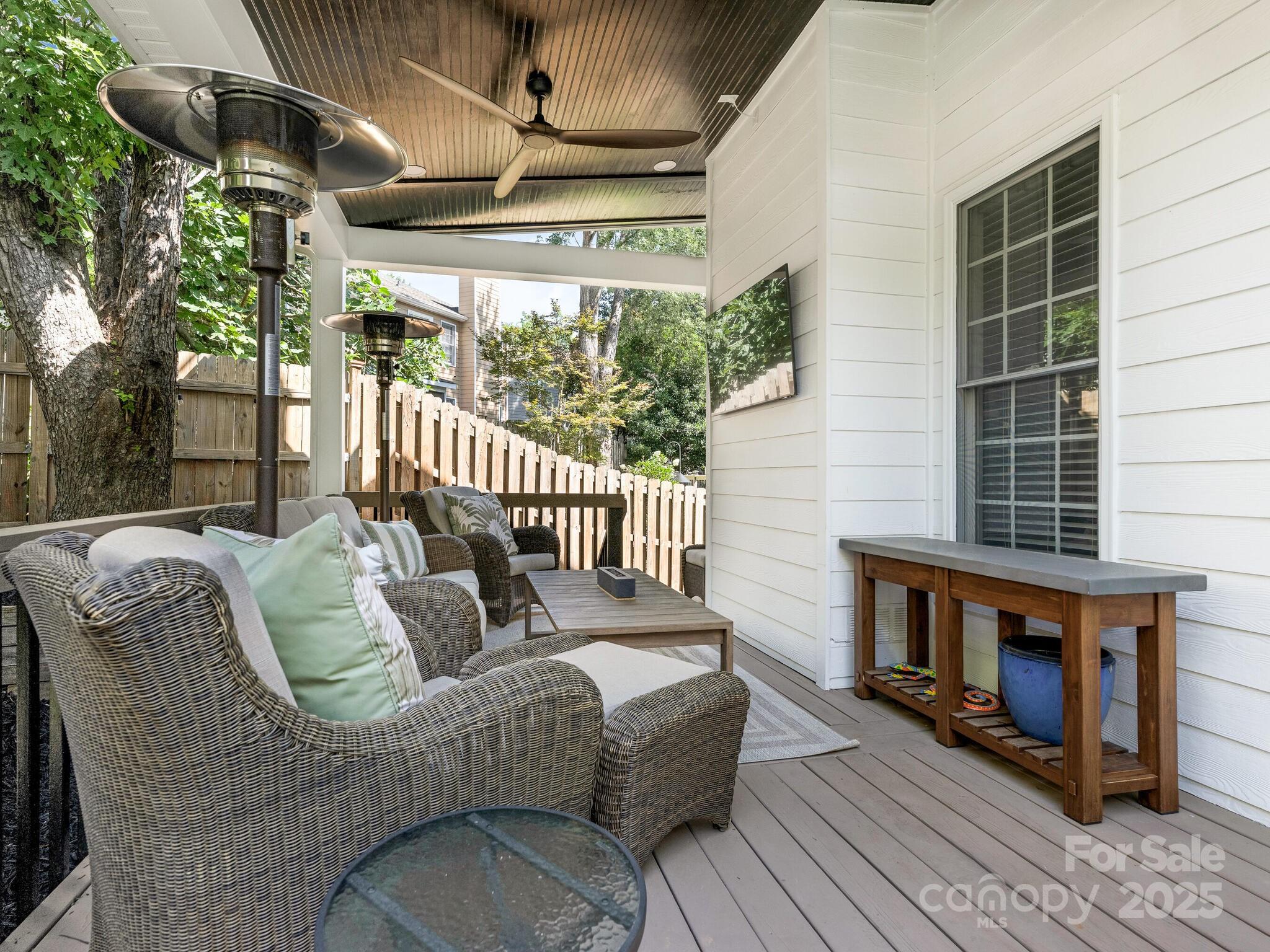 2021 Sablewood Drive Property Photo 25