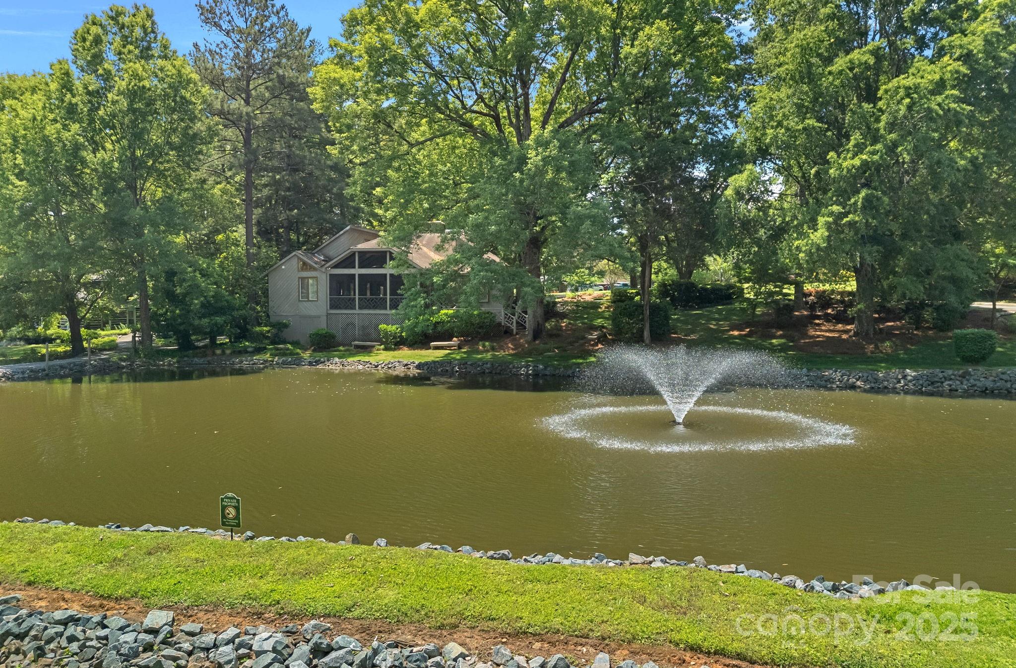 5915 Mamolake Road Property Photo