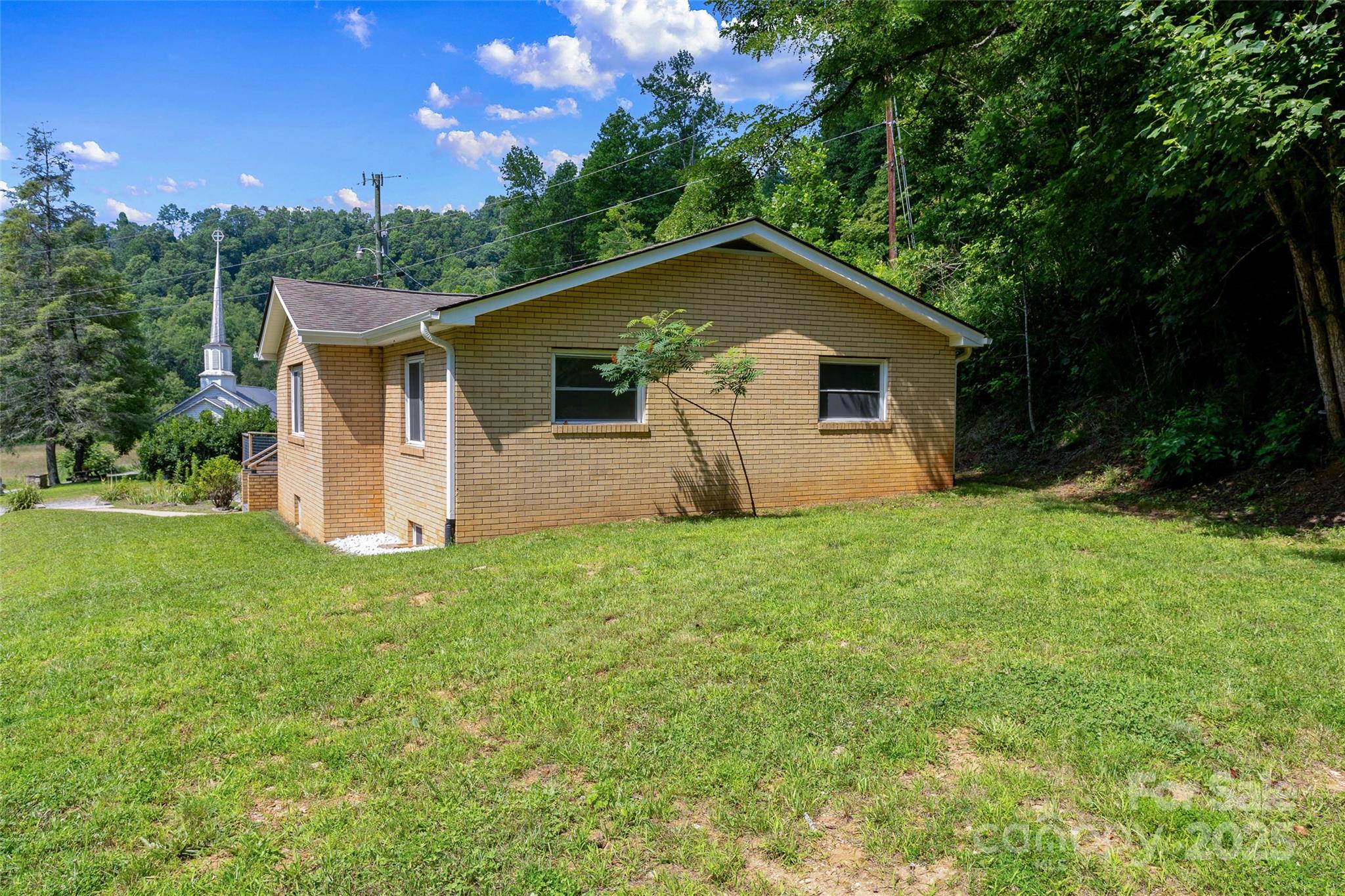 2396 Hwy 9 Highway Property Photo 5