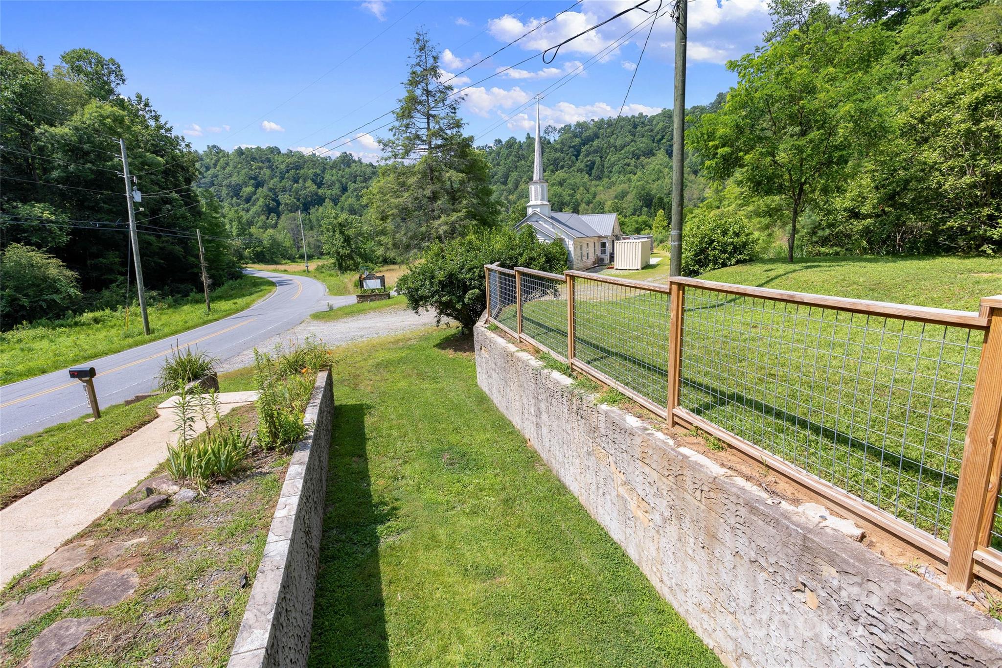 2396 Hwy 9 Highway Property Photo 16