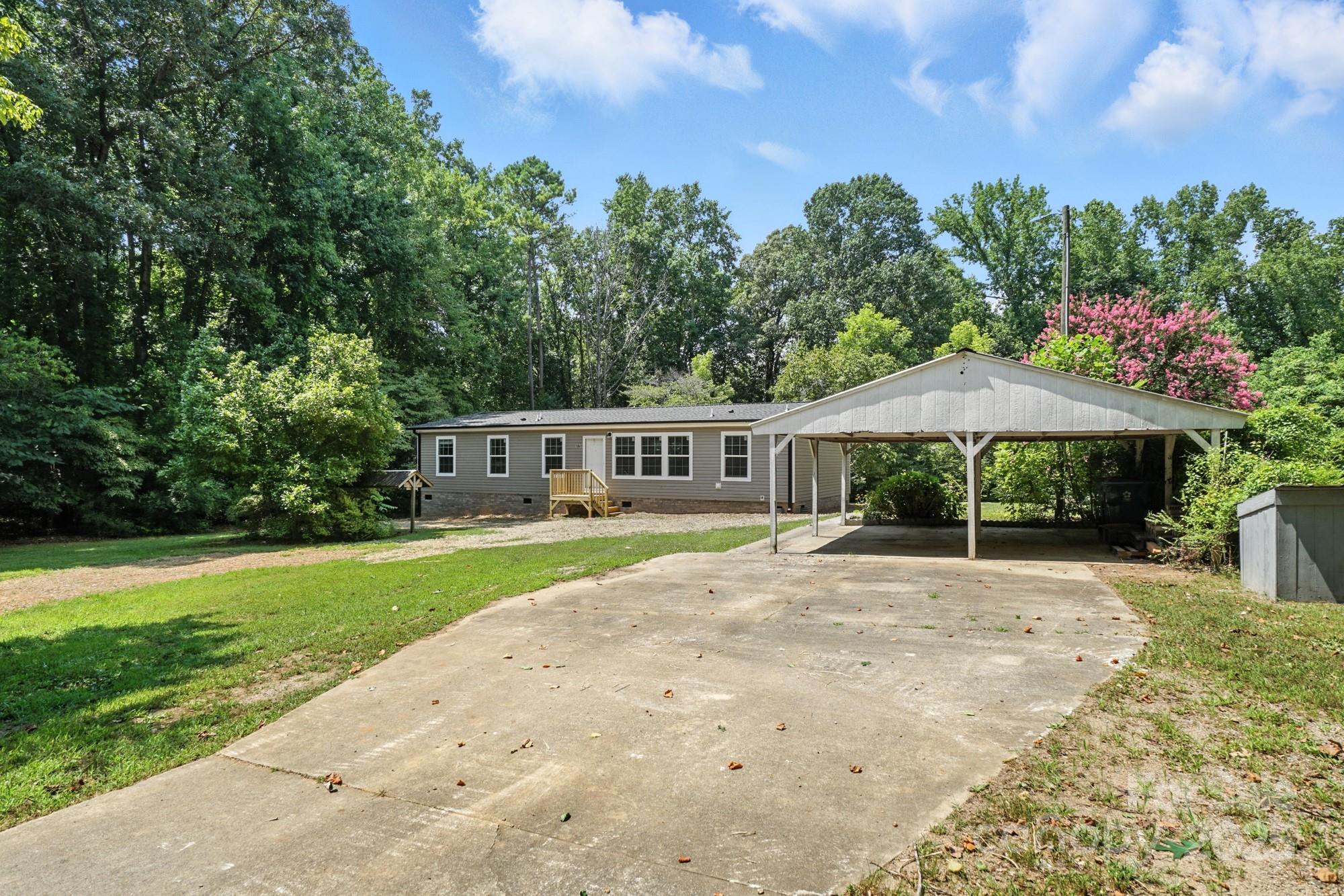 1841 Bascom Lane Property Photo 1