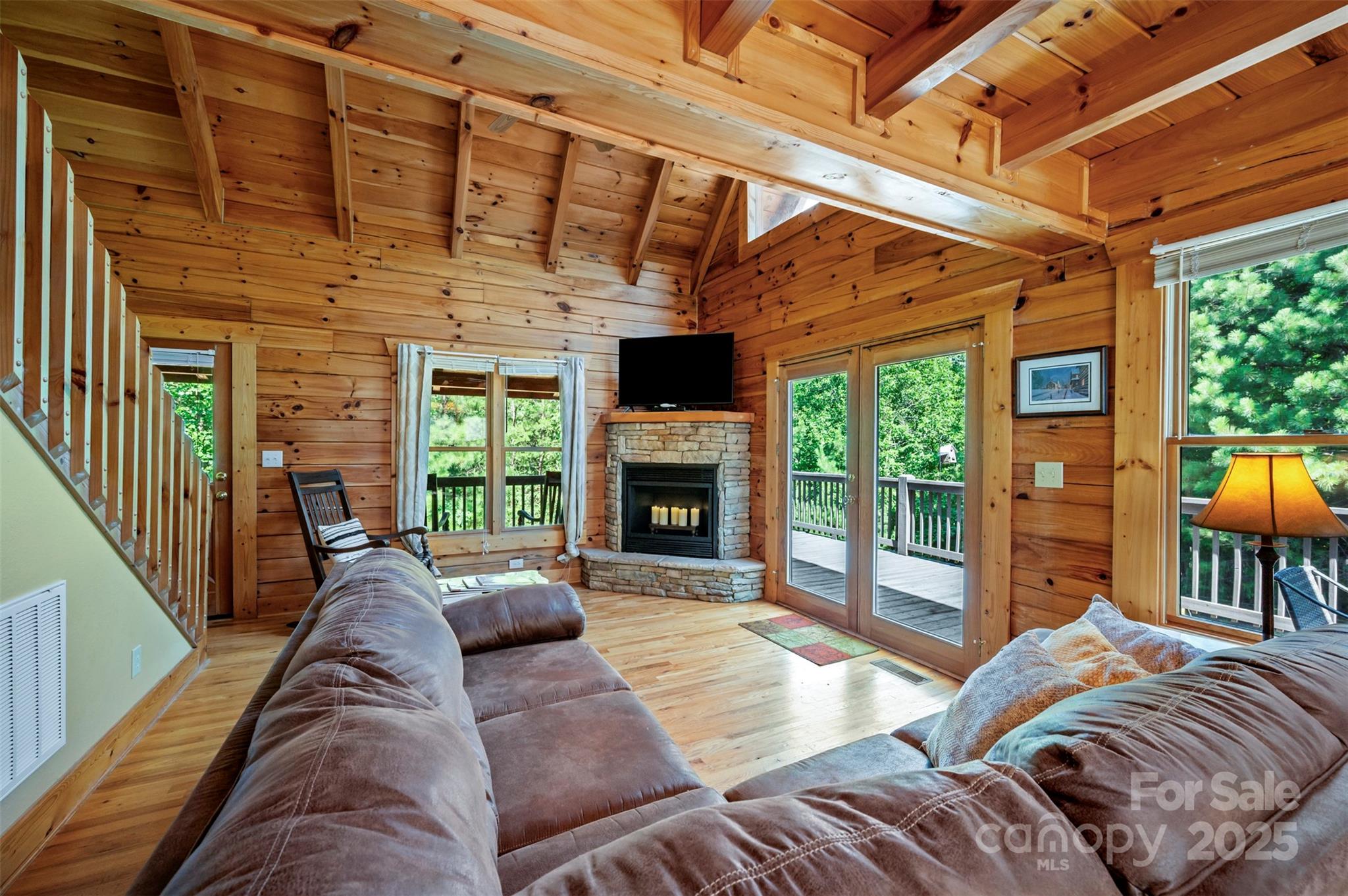 599 Shoal Creek Trail Property Photo 7