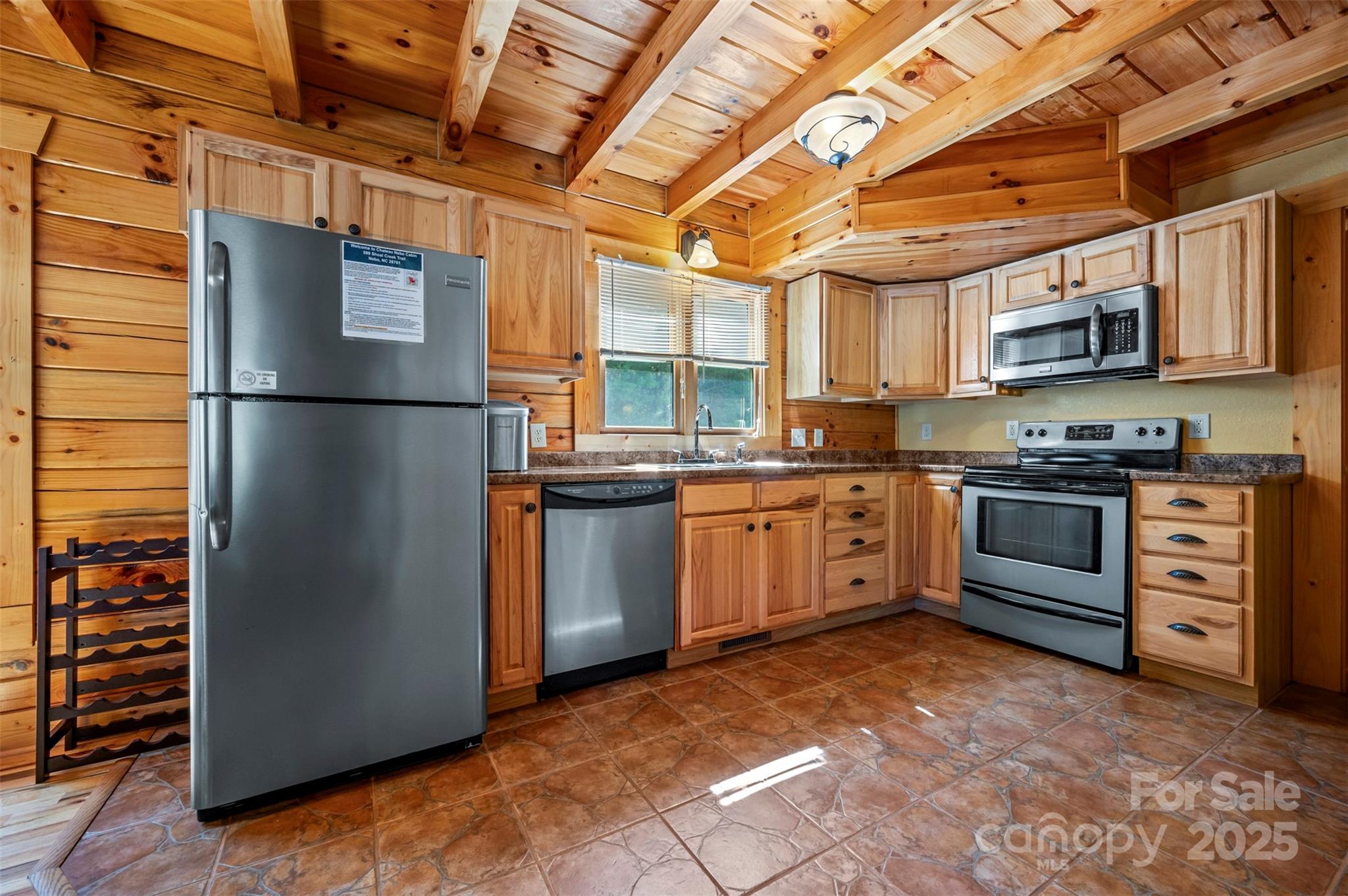 599 Shoal Creek Trail Property Photo 9