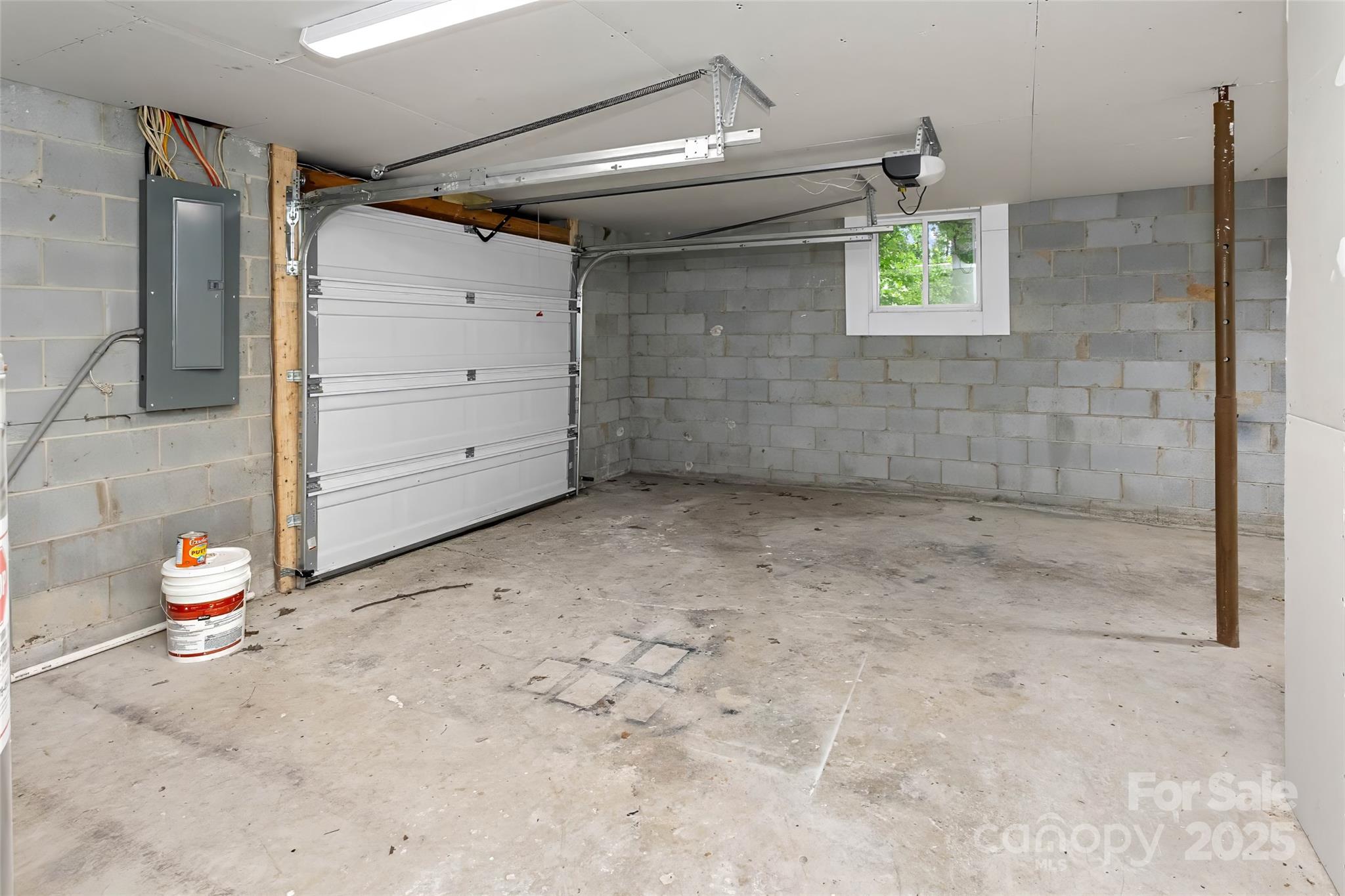 240 Spicewood Lane Property Photo 41