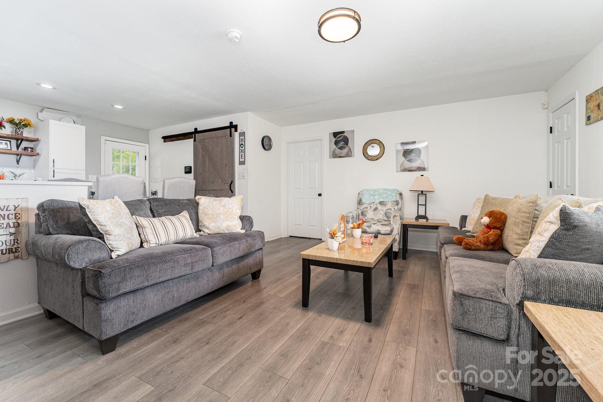 1345 Old Salisbury Road Property Photo 5