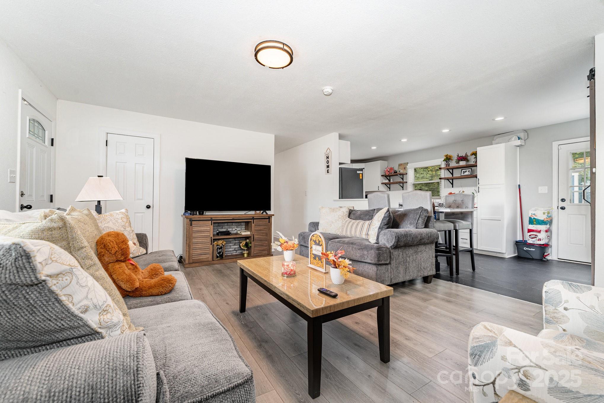 1345 Old Salisbury Road Property Photo 6