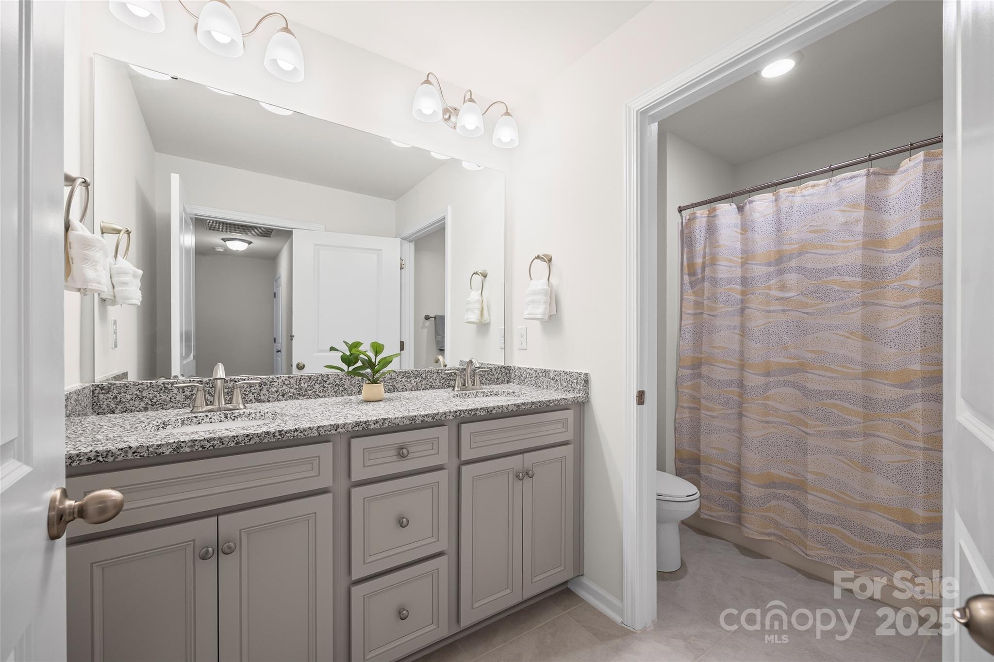 6118 Artigas Drive Property Photo 23