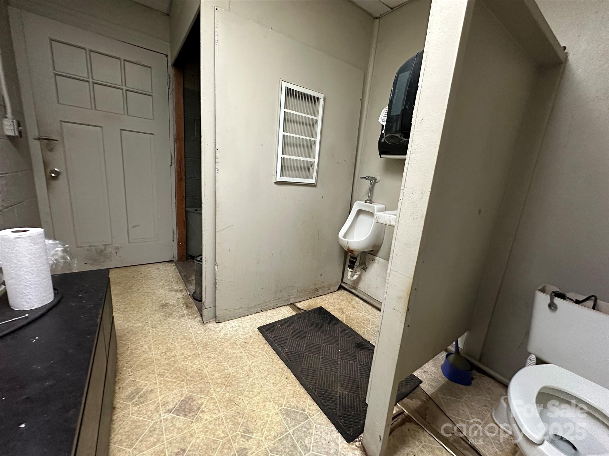410 E Fleming Drive Property Photo 42