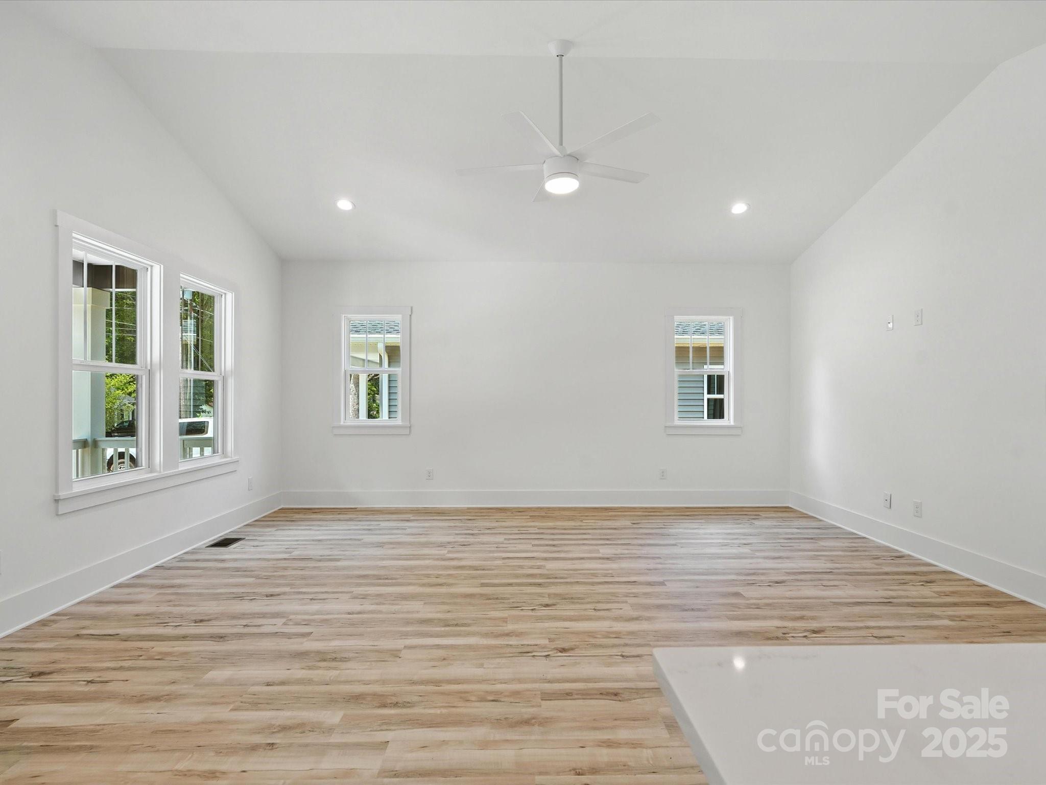 4113 Rutgers Avenue Property Photo 14
