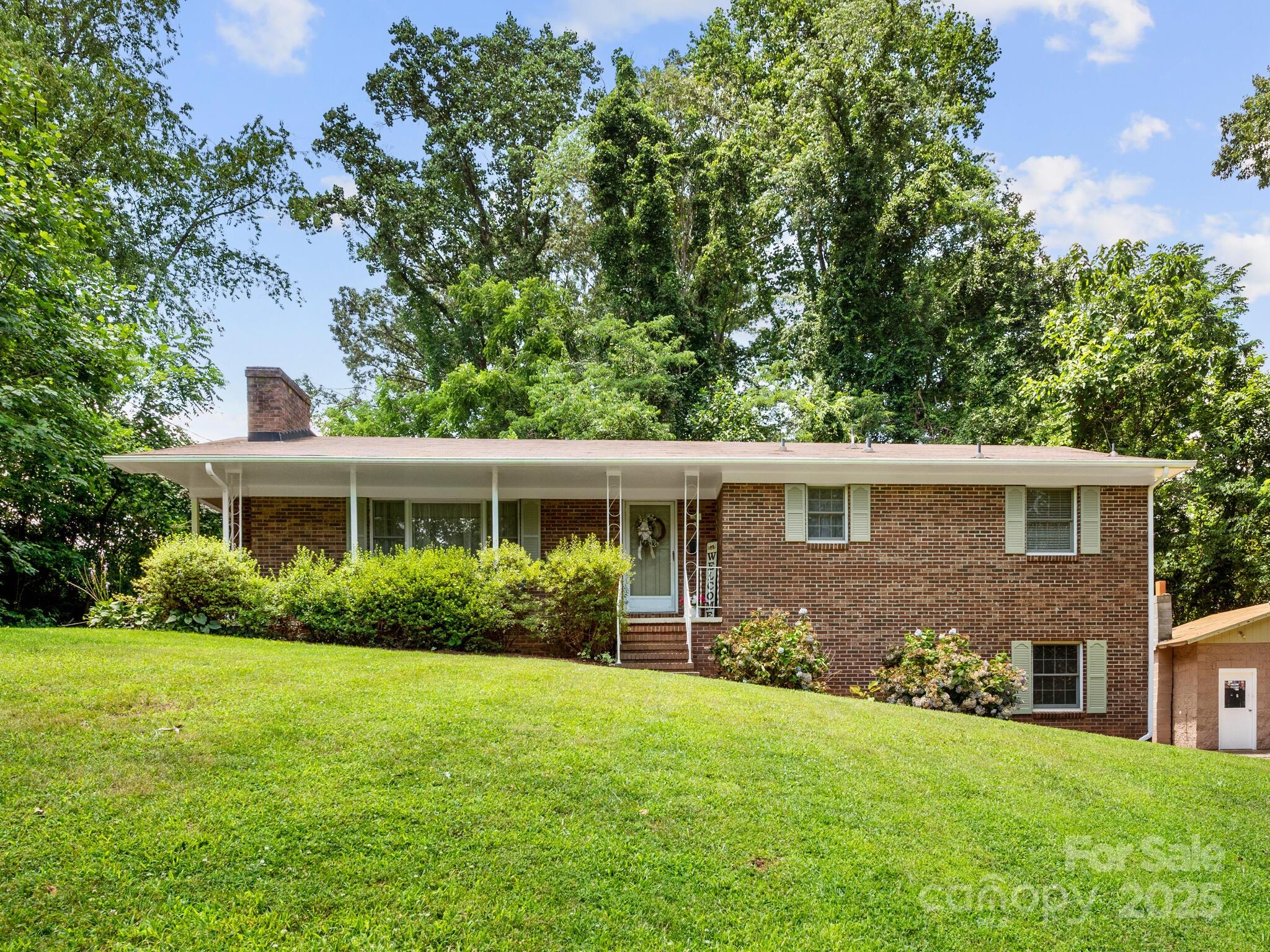 9 Baker Drive Property Photo 1