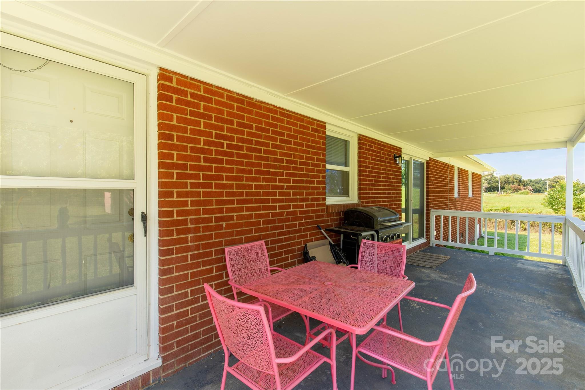1156 Suttle Road Property Photo 15