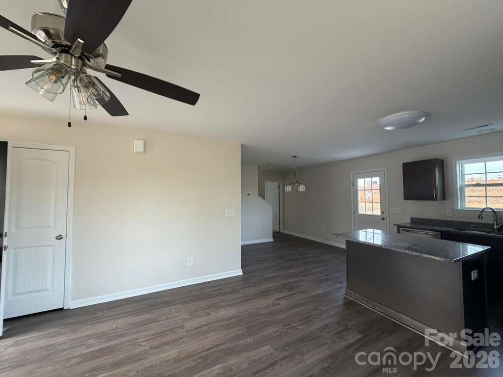 931 Rollings Road 7 Property Photo 4