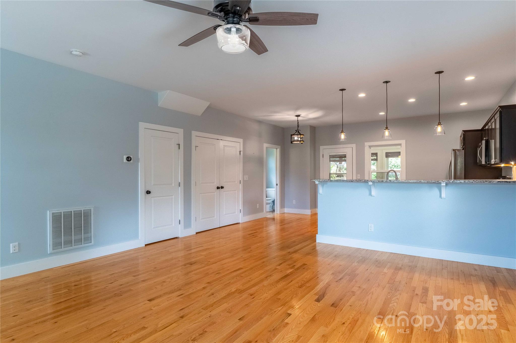 5 Koenig Way Property Photo 10