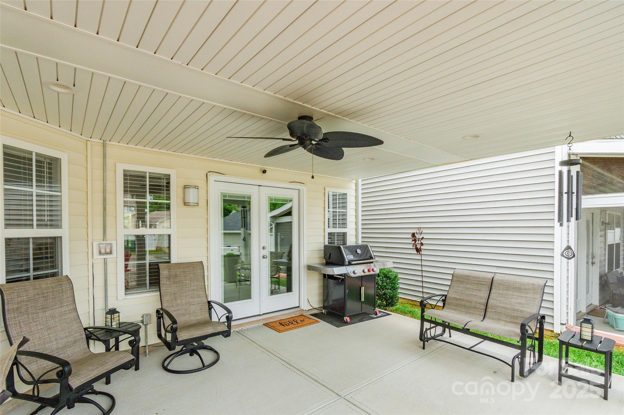 11023 Heritage Green Drive Property Photo 30