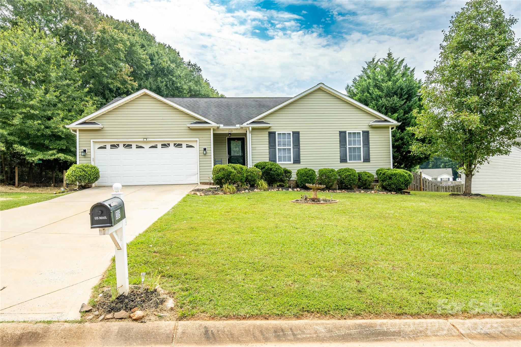 309 Irish Downs Drive Property Photo 1