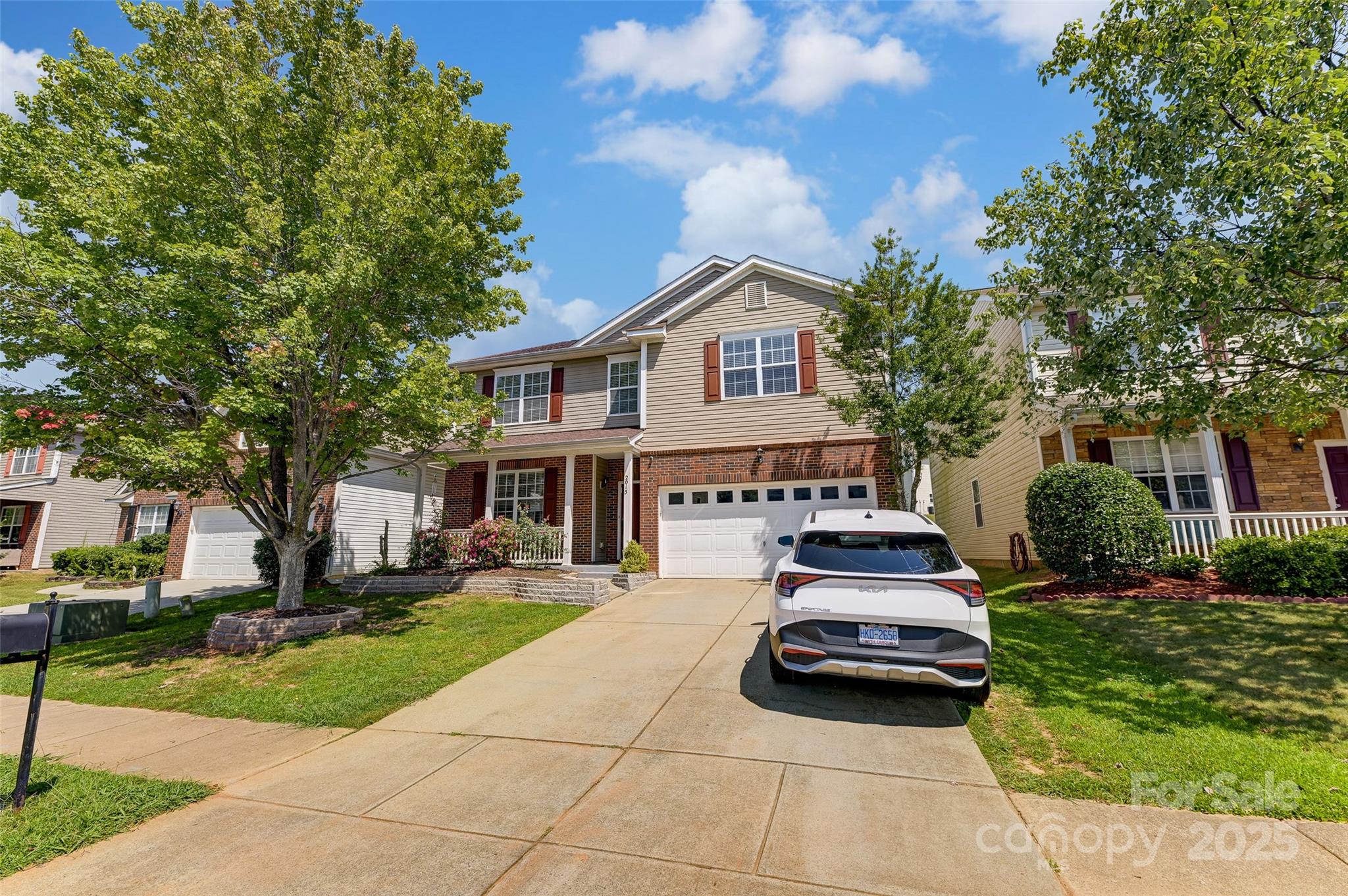2015 Savannah Hills Drive Property Photo 1