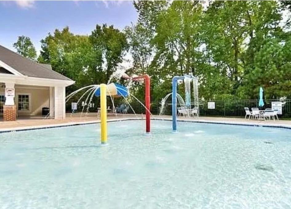 2015 Savannah Hills Drive Property Photo 2
