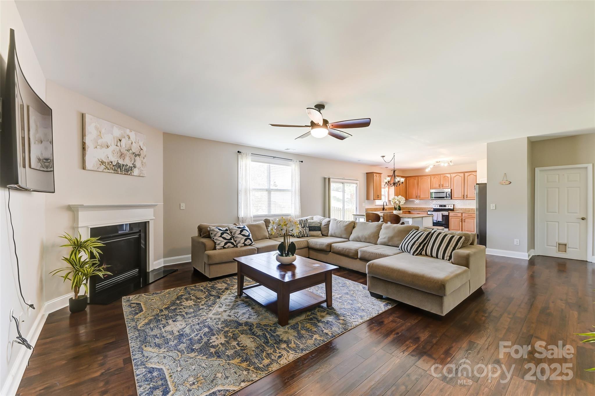 2015 Savannah Hills Drive Property Photo 11