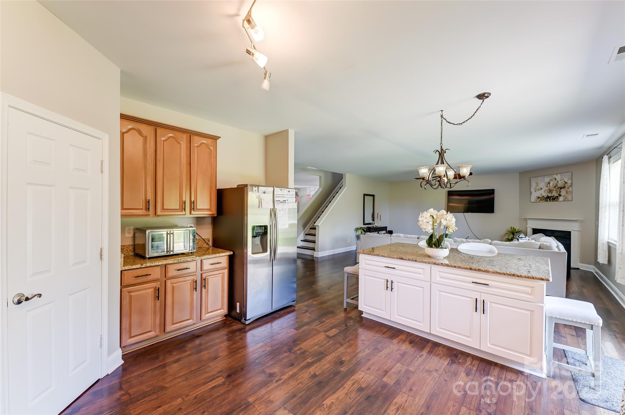 2015 Savannah Hills Drive Property Photo 15