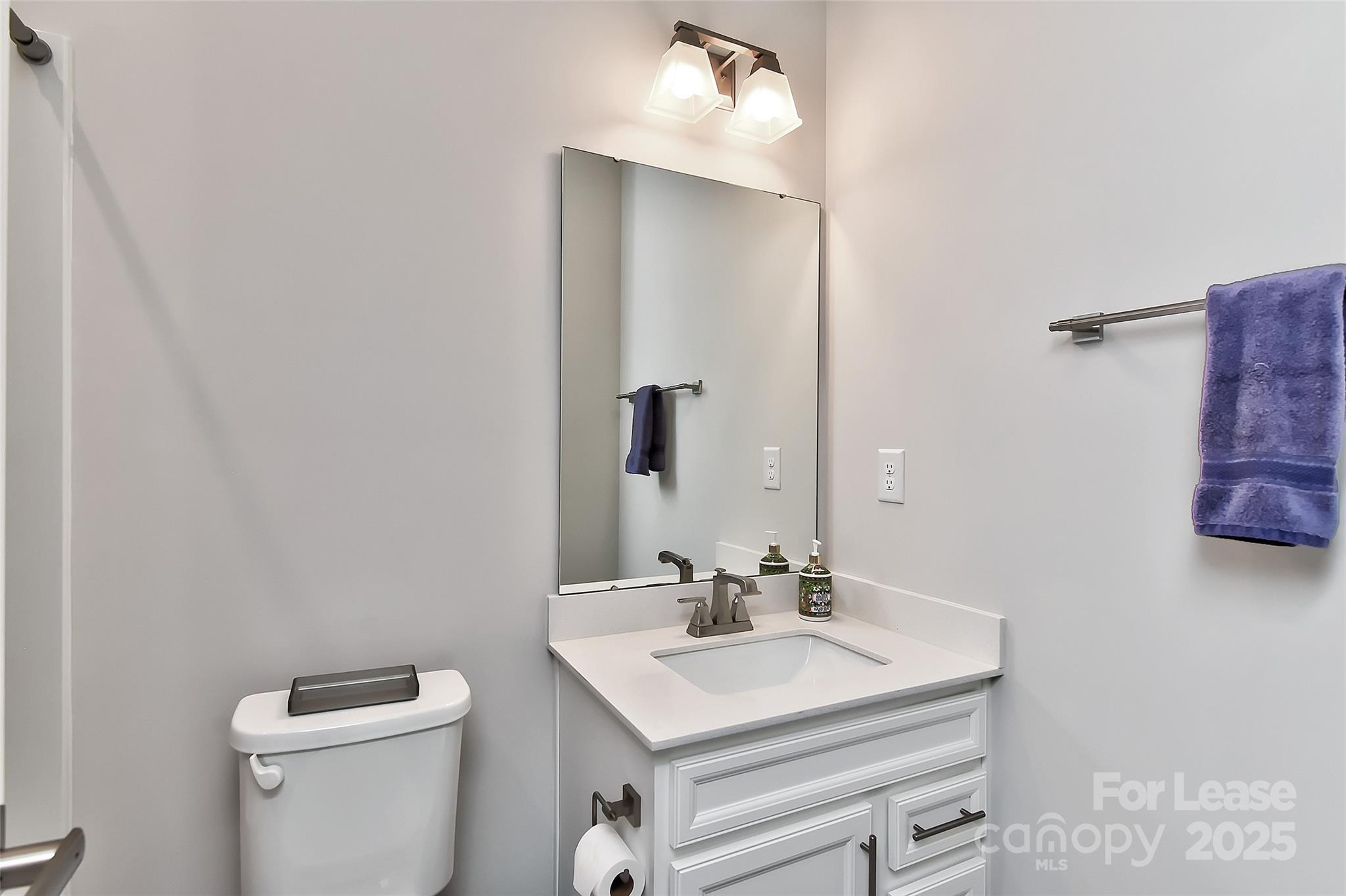 421 Spearfield Lane Property Photo 12
