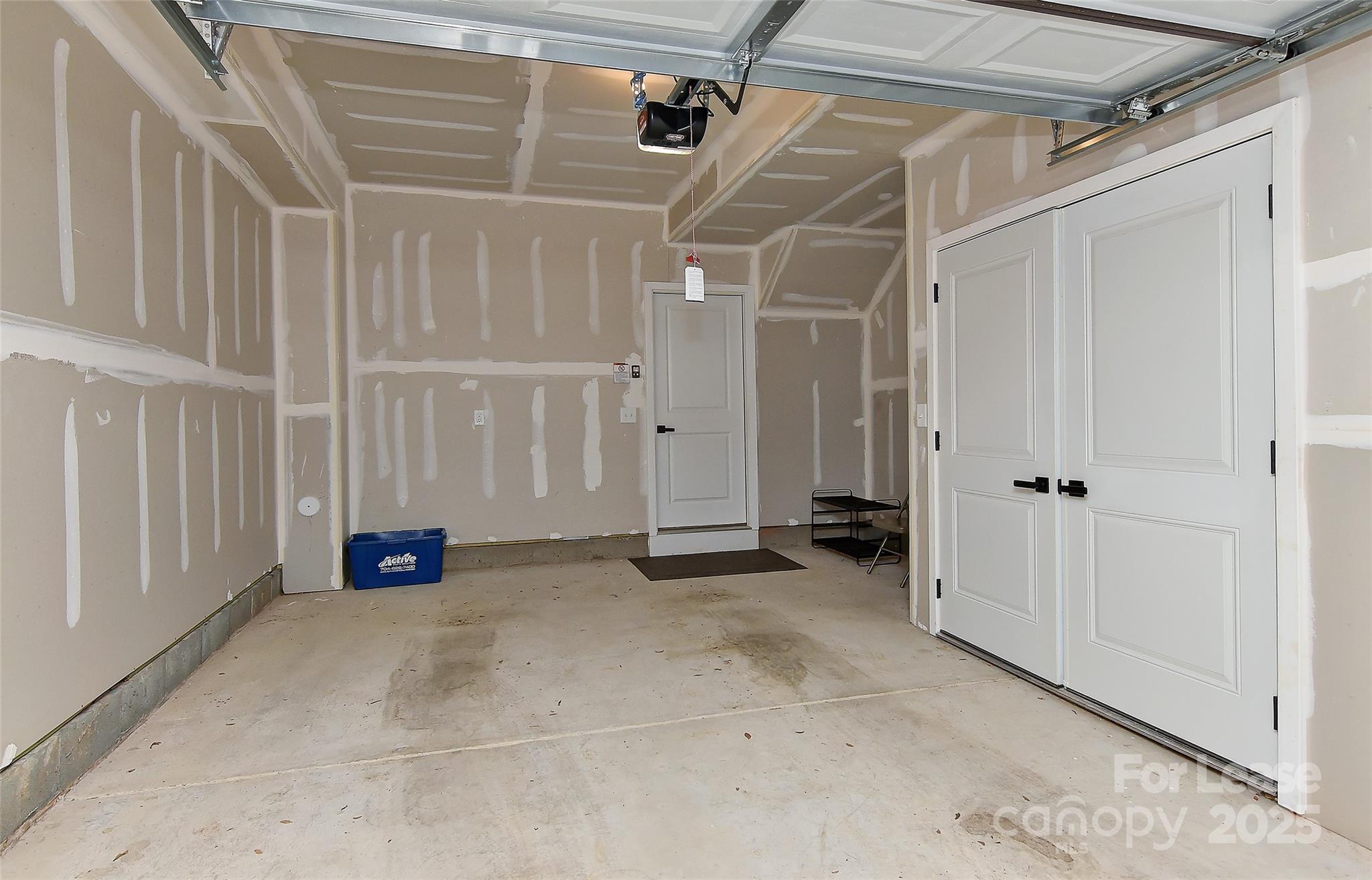 421 Spearfield Lane Property Photo 14
