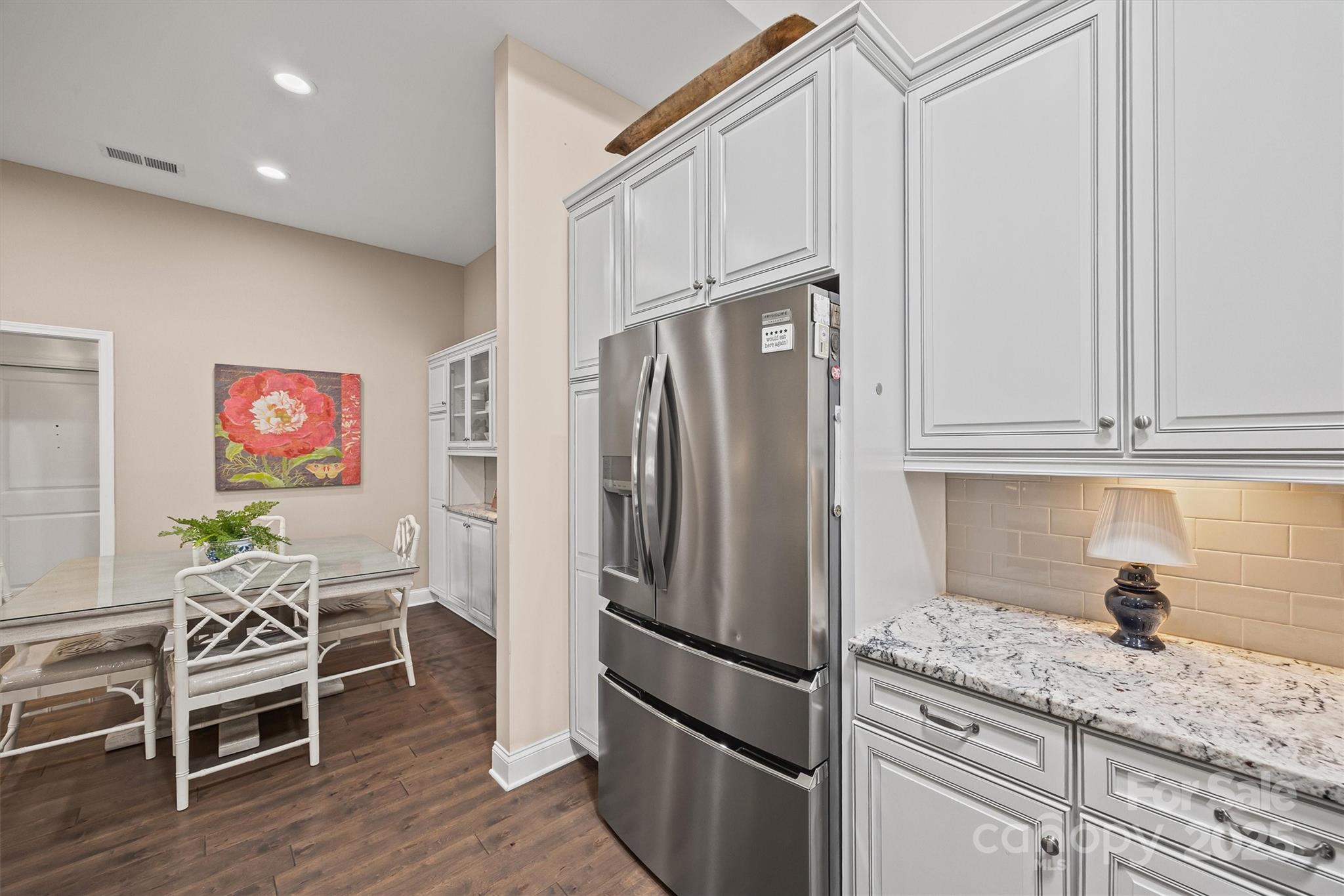 1316 Somersby Circle Property Photo 12