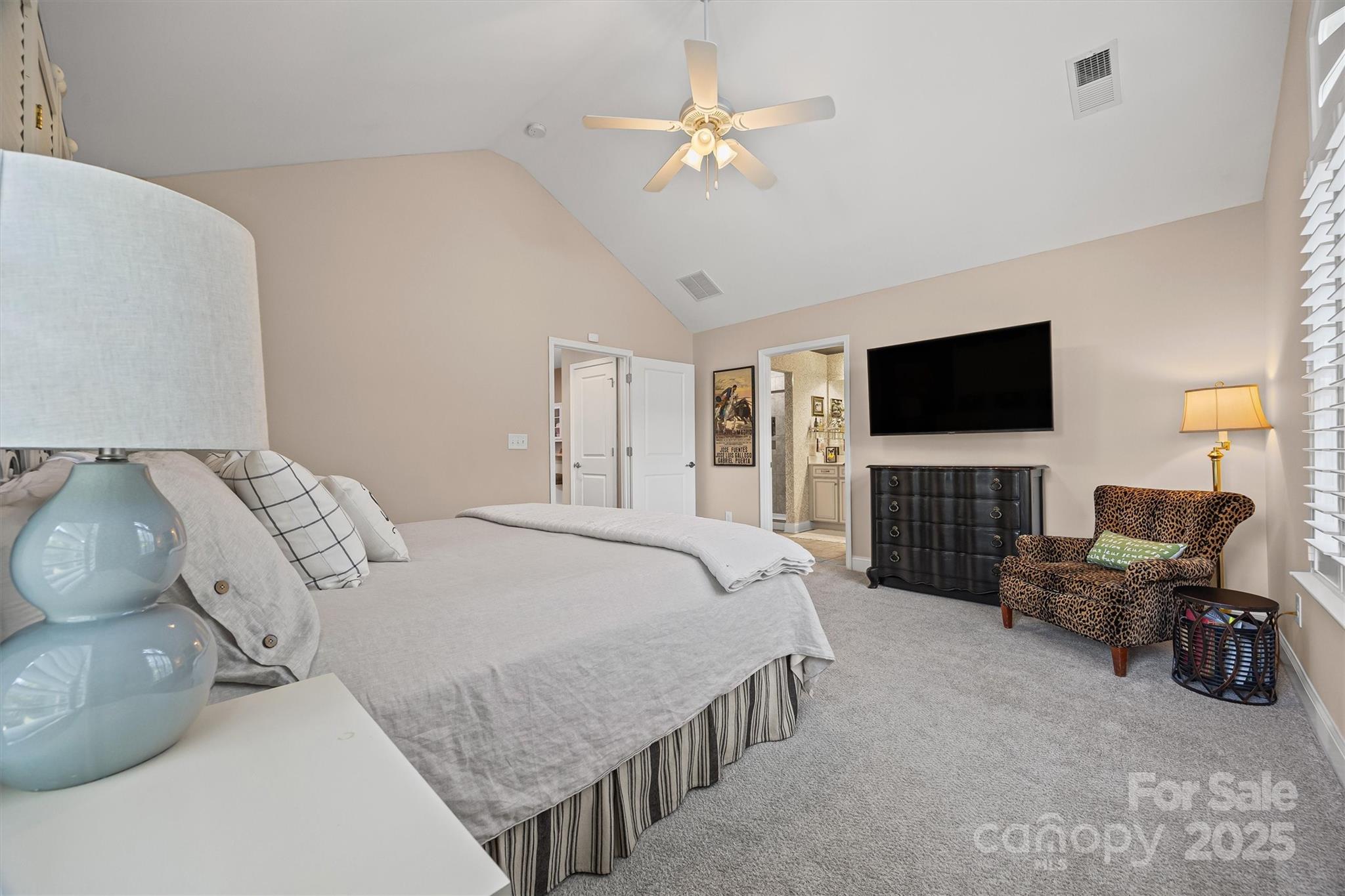 1316 Somersby Circle Property Photo 18