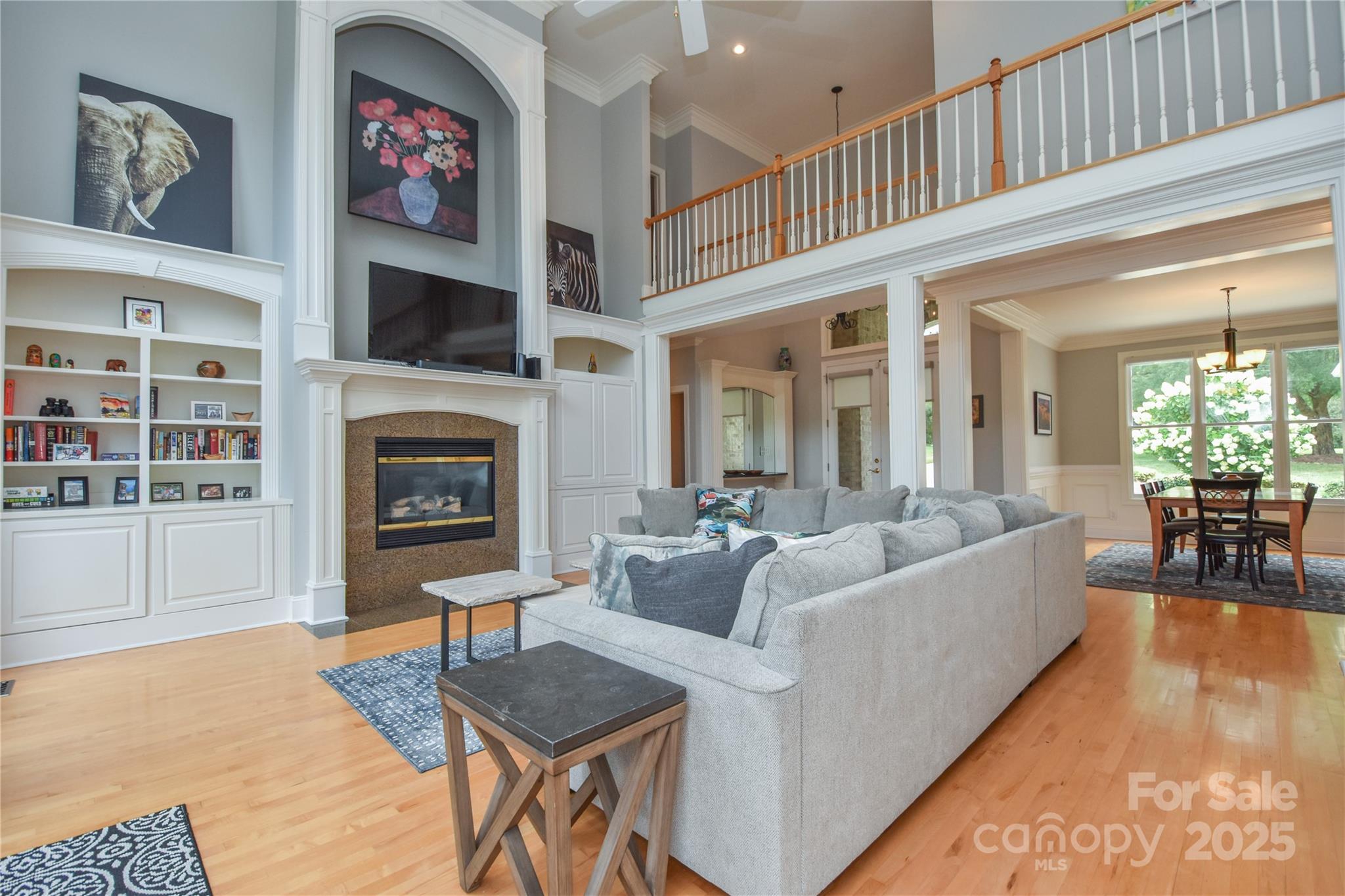 9221 Belle Pines Court Property Photo 5