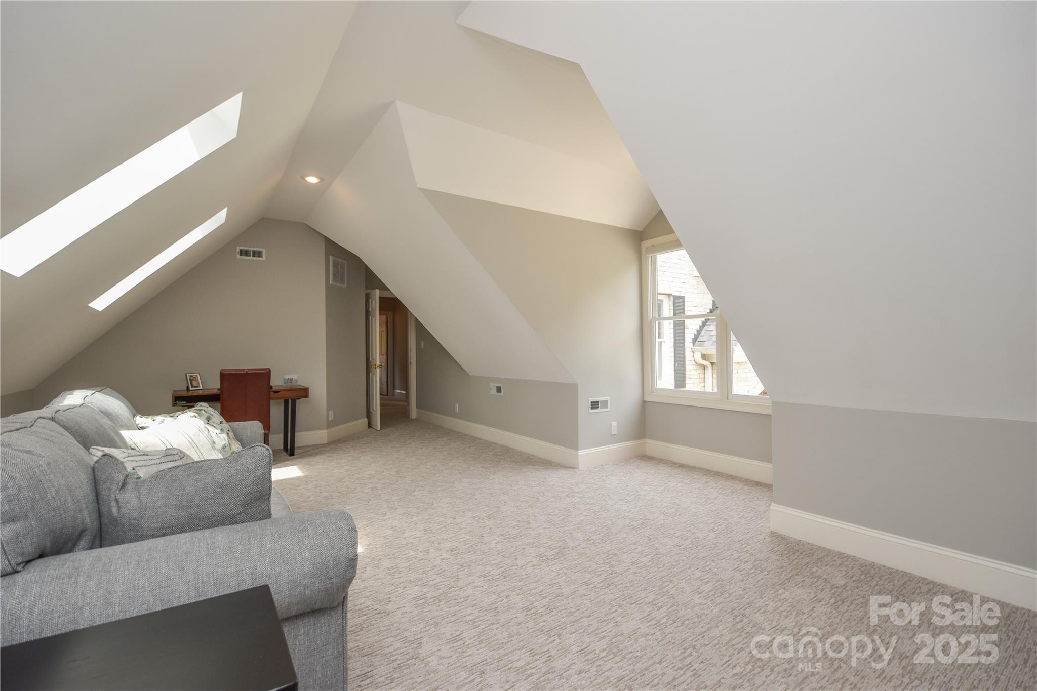 9221 Belle Pines Court Property Photo 21