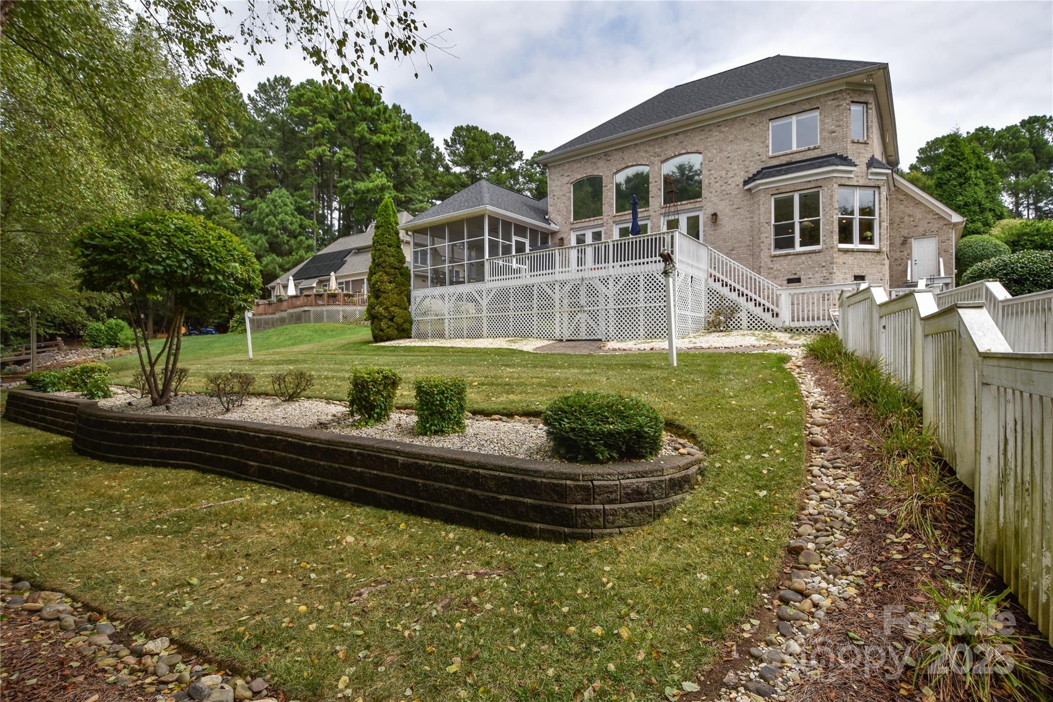 9221 Belle Pines Court Property Photo 24