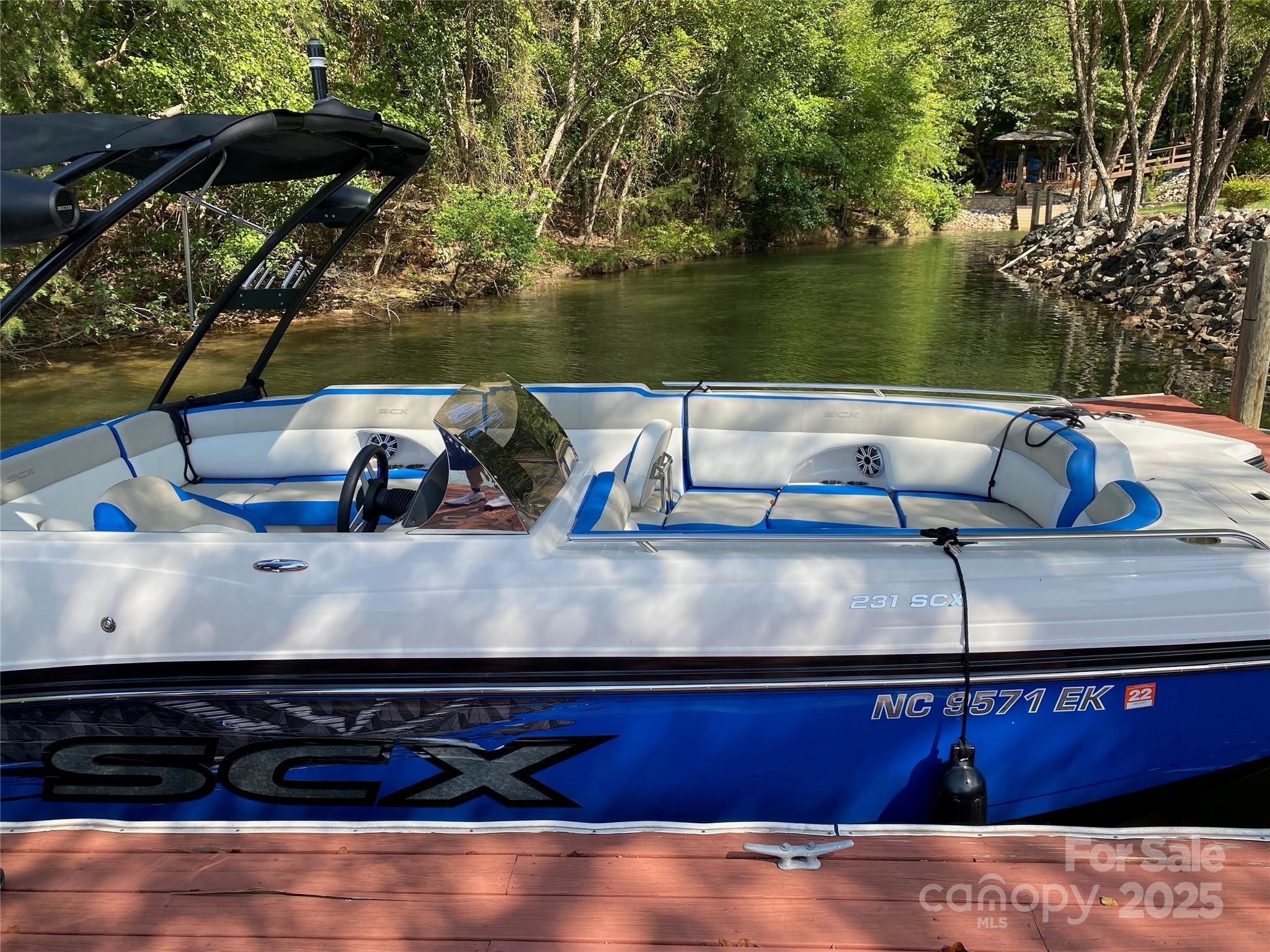 9221 Belle Pines Court Property Photo 30