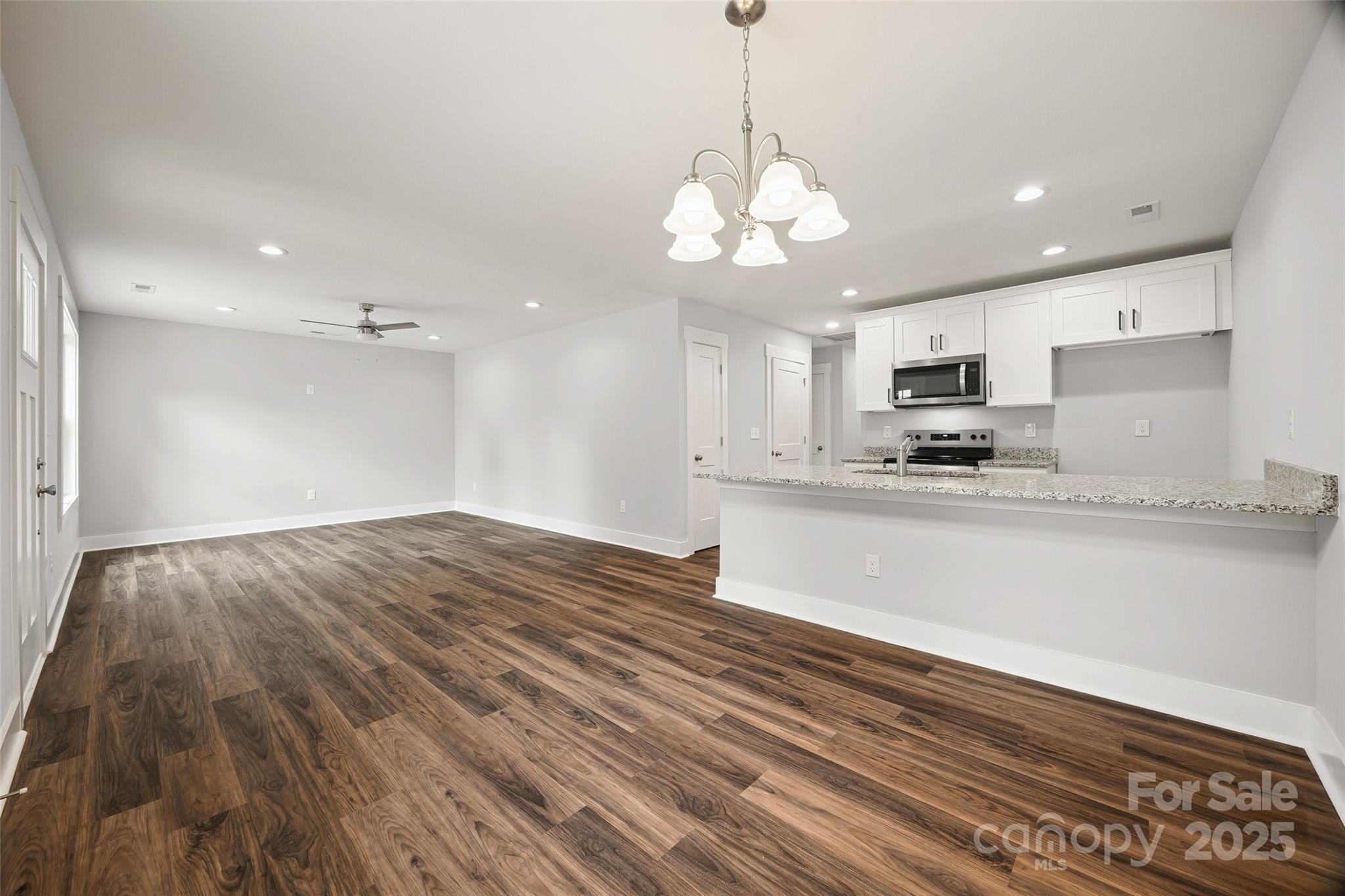 1747 Summit Avenue C Property Photo 11