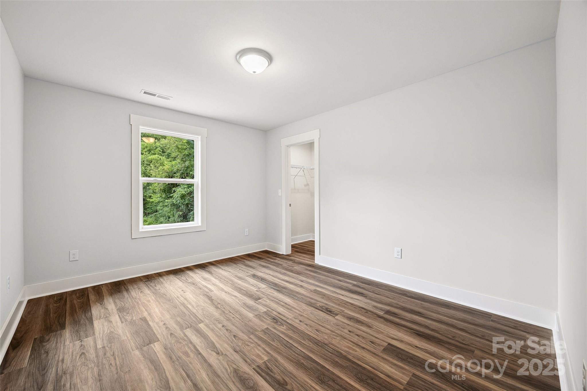 1747 Summit Avenue C Property Photo 16