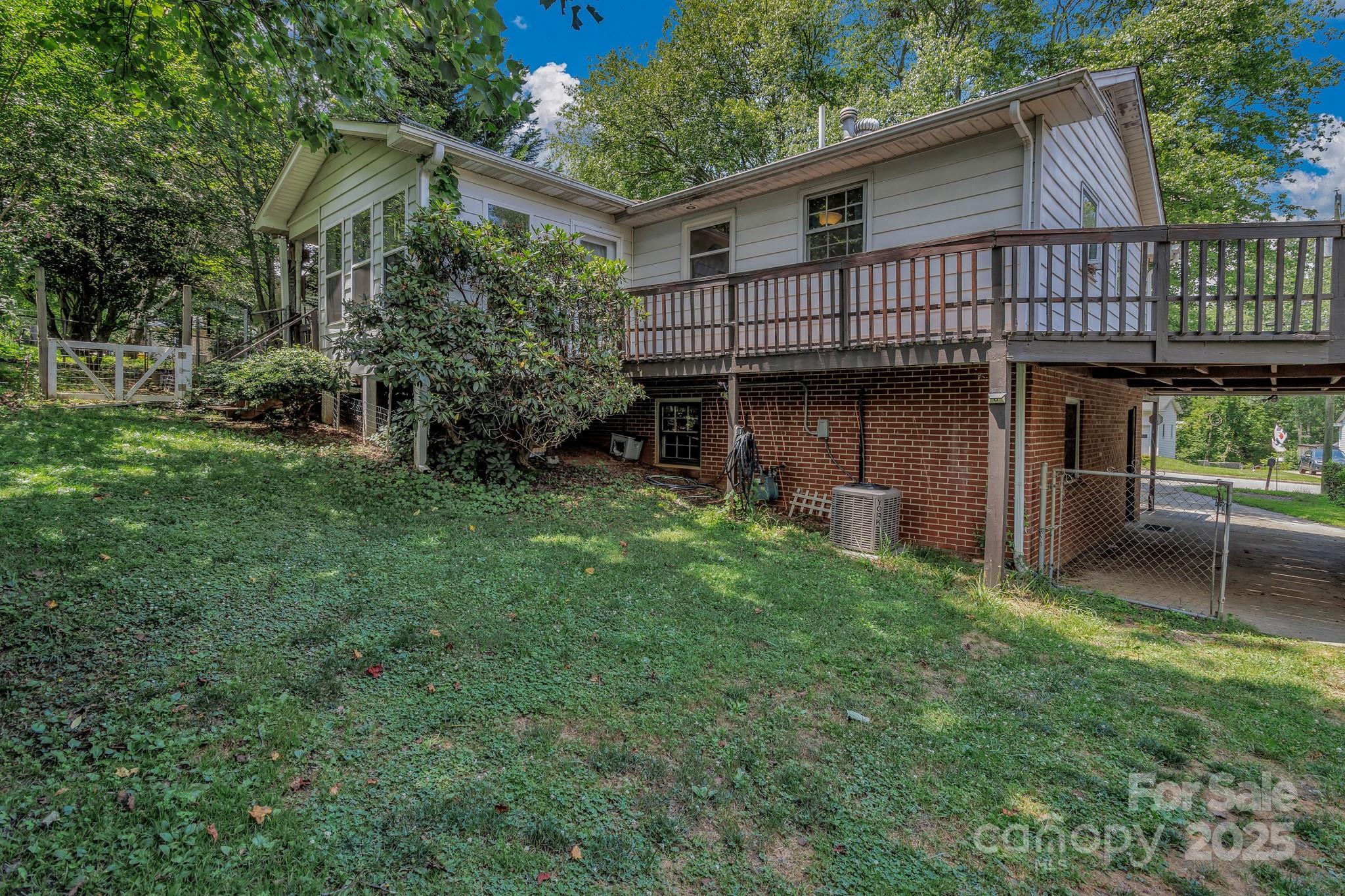 59 Skyview Terrace Property Photo 44
