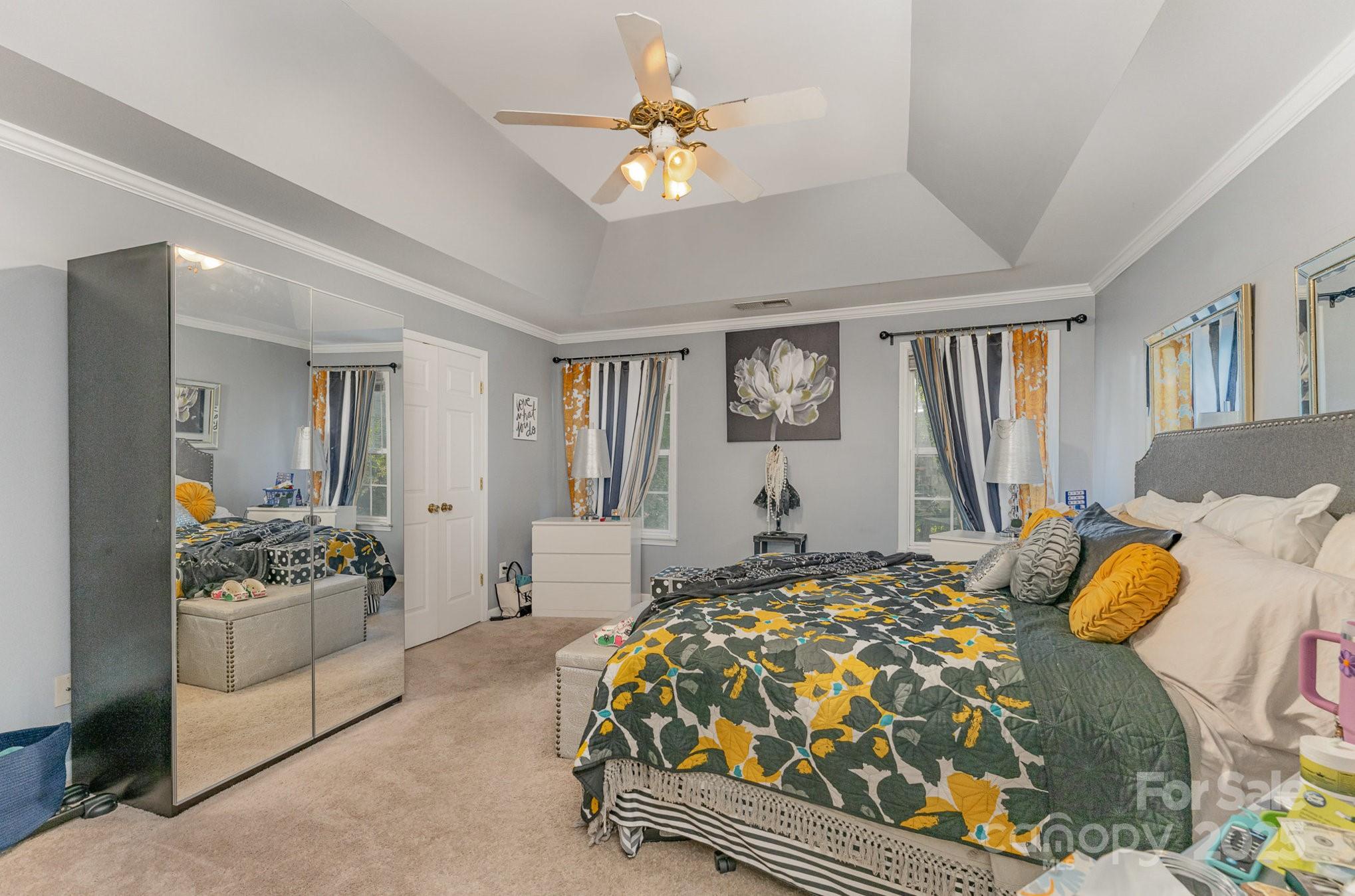 11424 Glenstone Court Property Photo 3