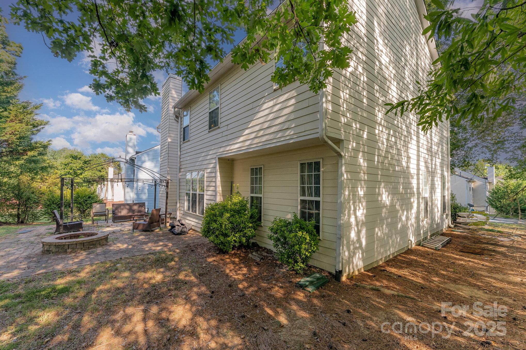 11424 Glenstone Court Property Photo 28