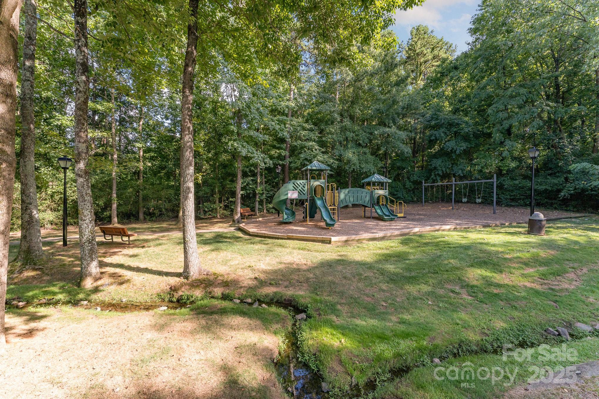 11424 Glenstone Court Property Photo 32