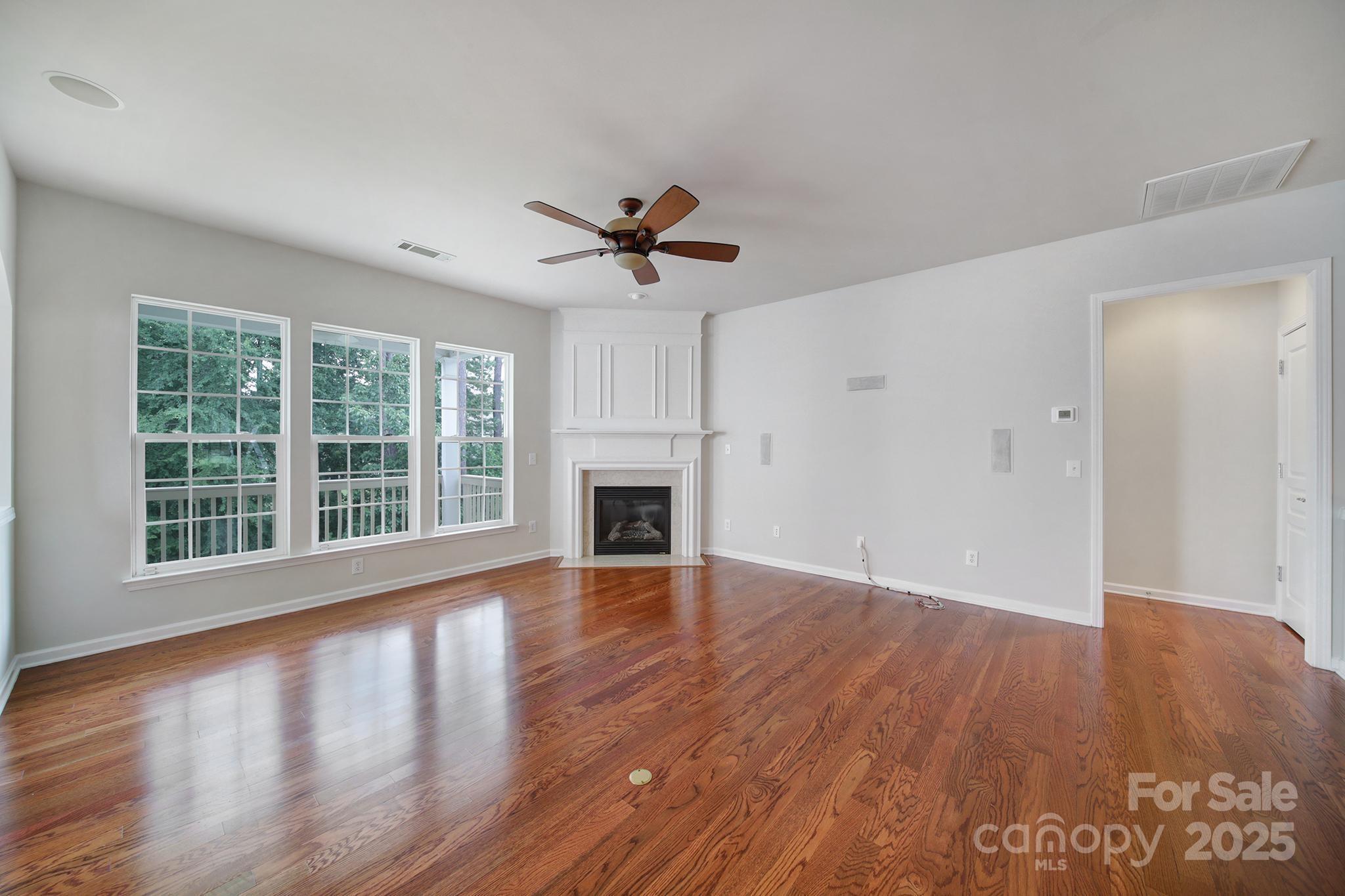 27014 Sanderling Court Property Photo 6