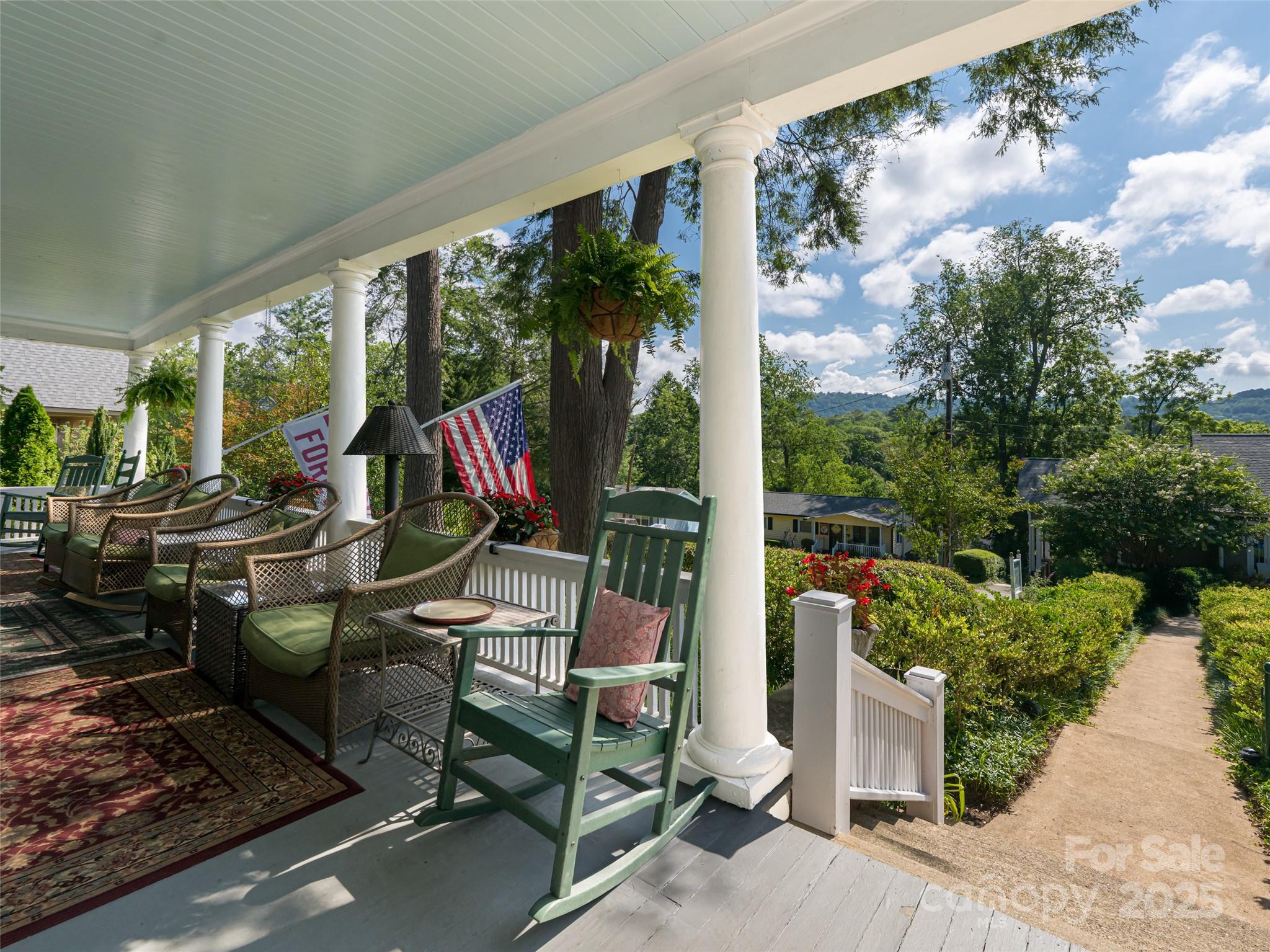 46 Cumberland Circle Property Photo 2