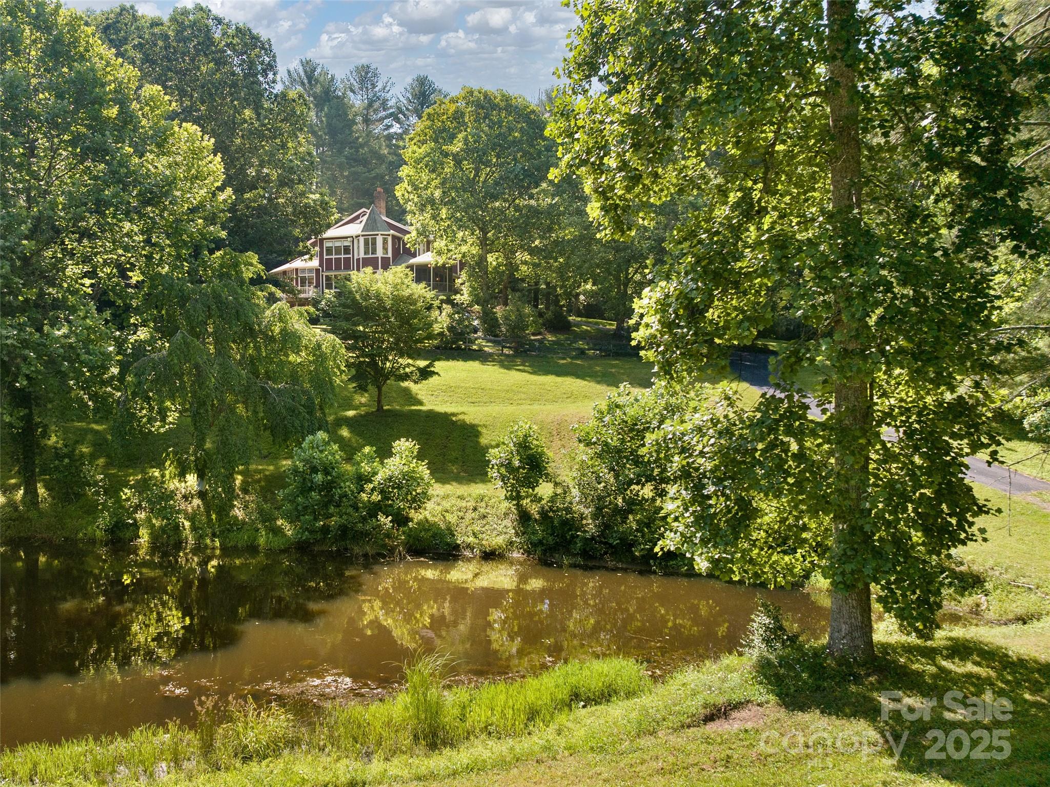 599 Red Fox Lane Property Photo 1