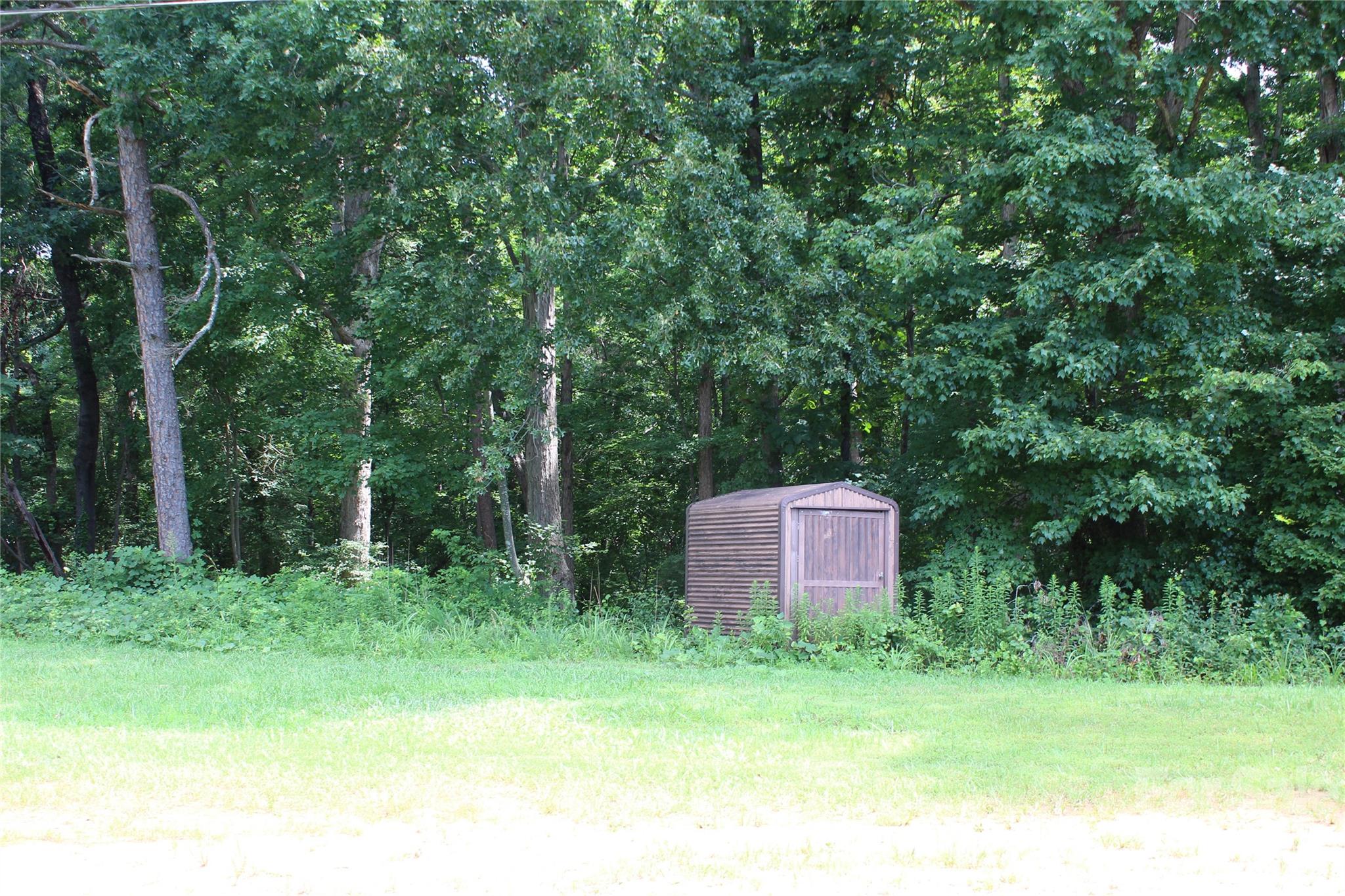 7220 Little Mountain Road Property Photo 3