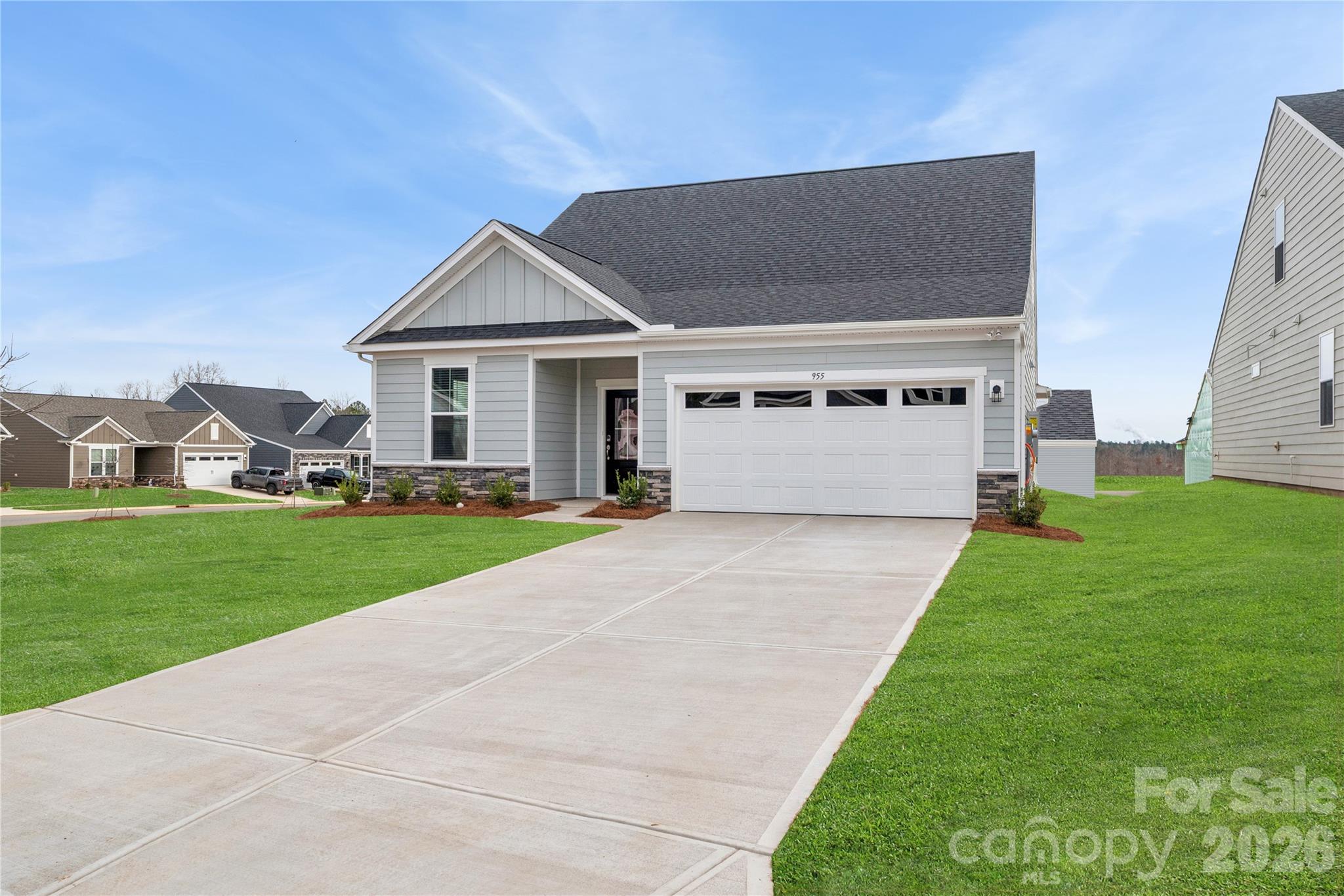 955 Exeter Drive Property Photo 2