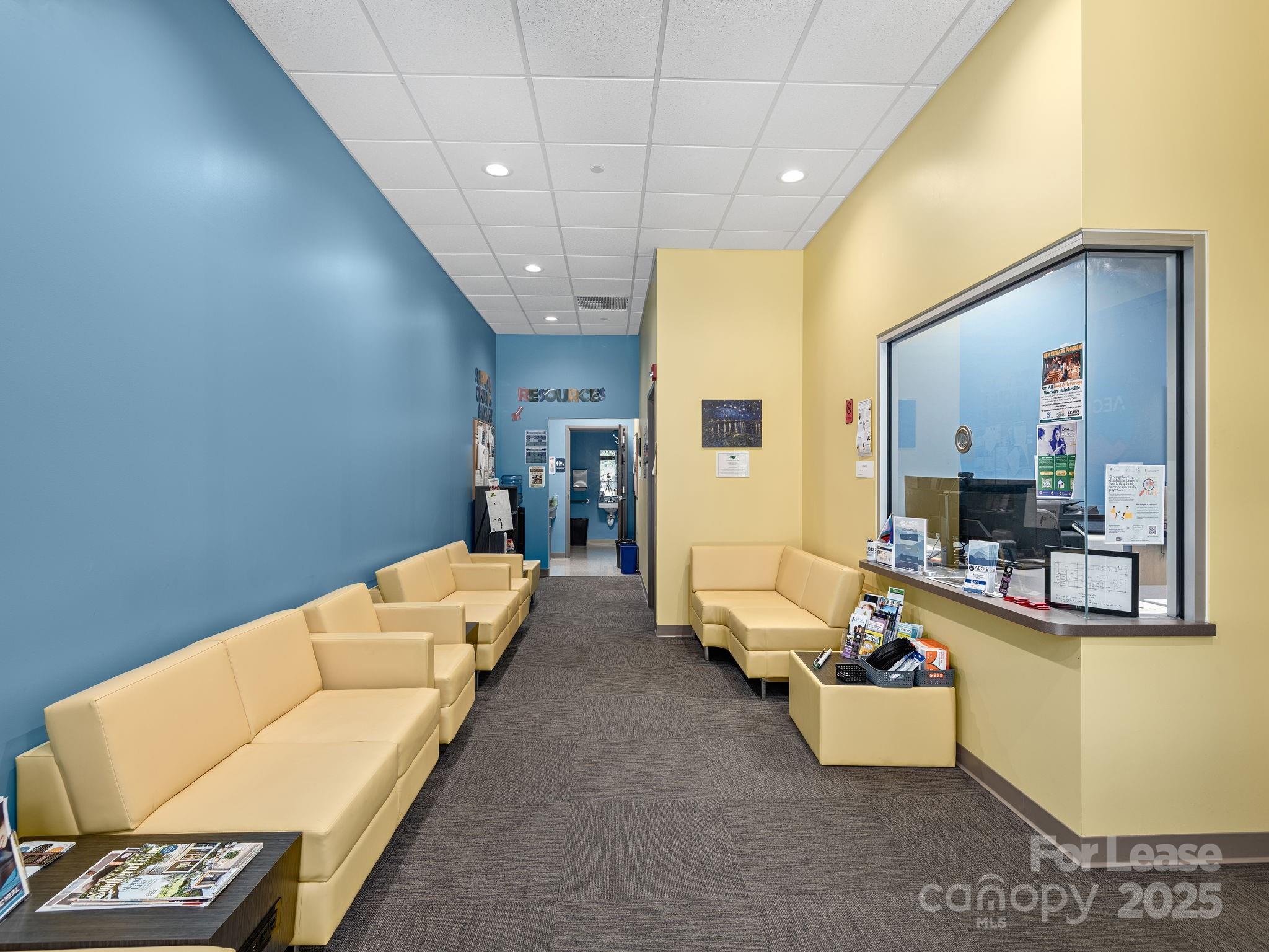 1100 Ridgefield Boulevard 190 Property Photo 10
