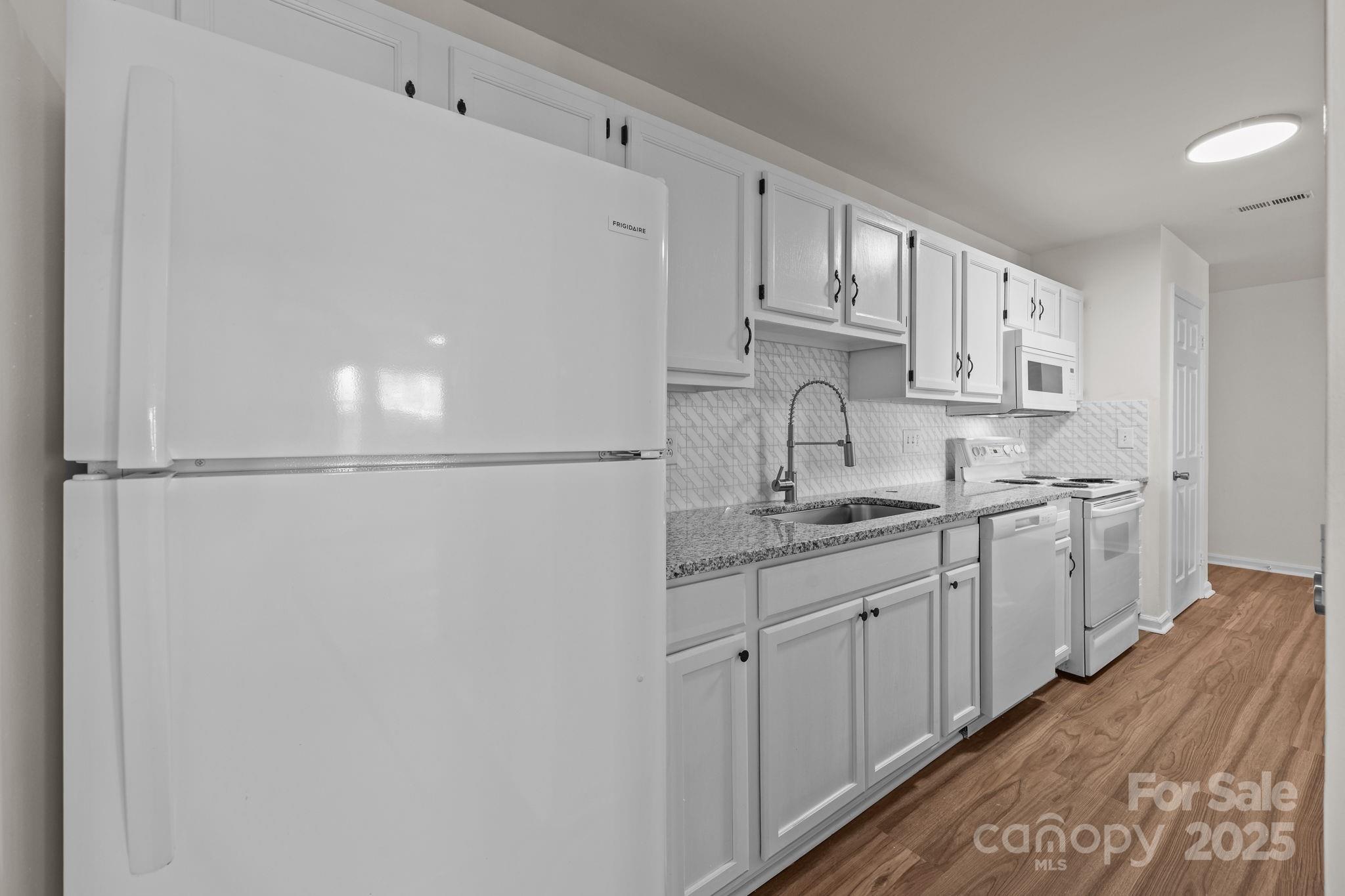 6203 Rosecroft Drive Property Photo 14