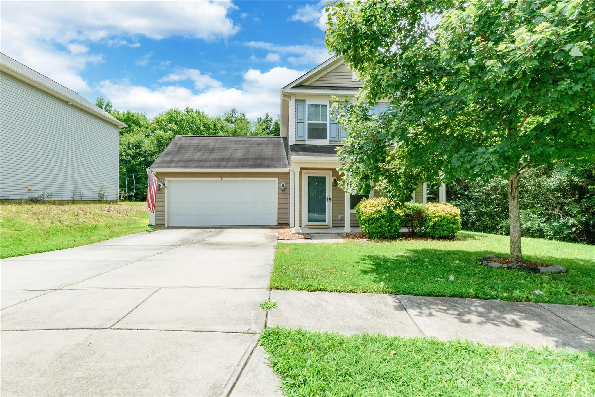 8225 Midas Lane Property Photo 3