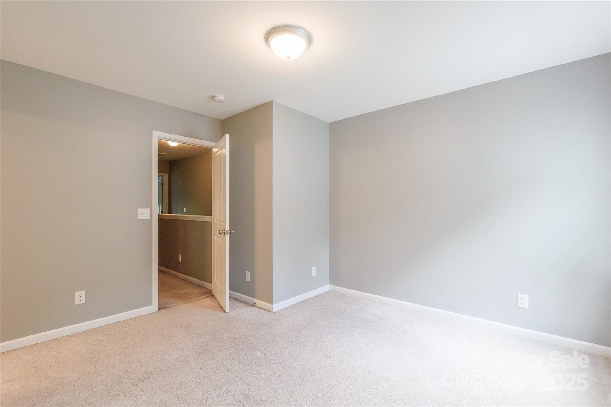 8225 Midas Lane Property Photo 20