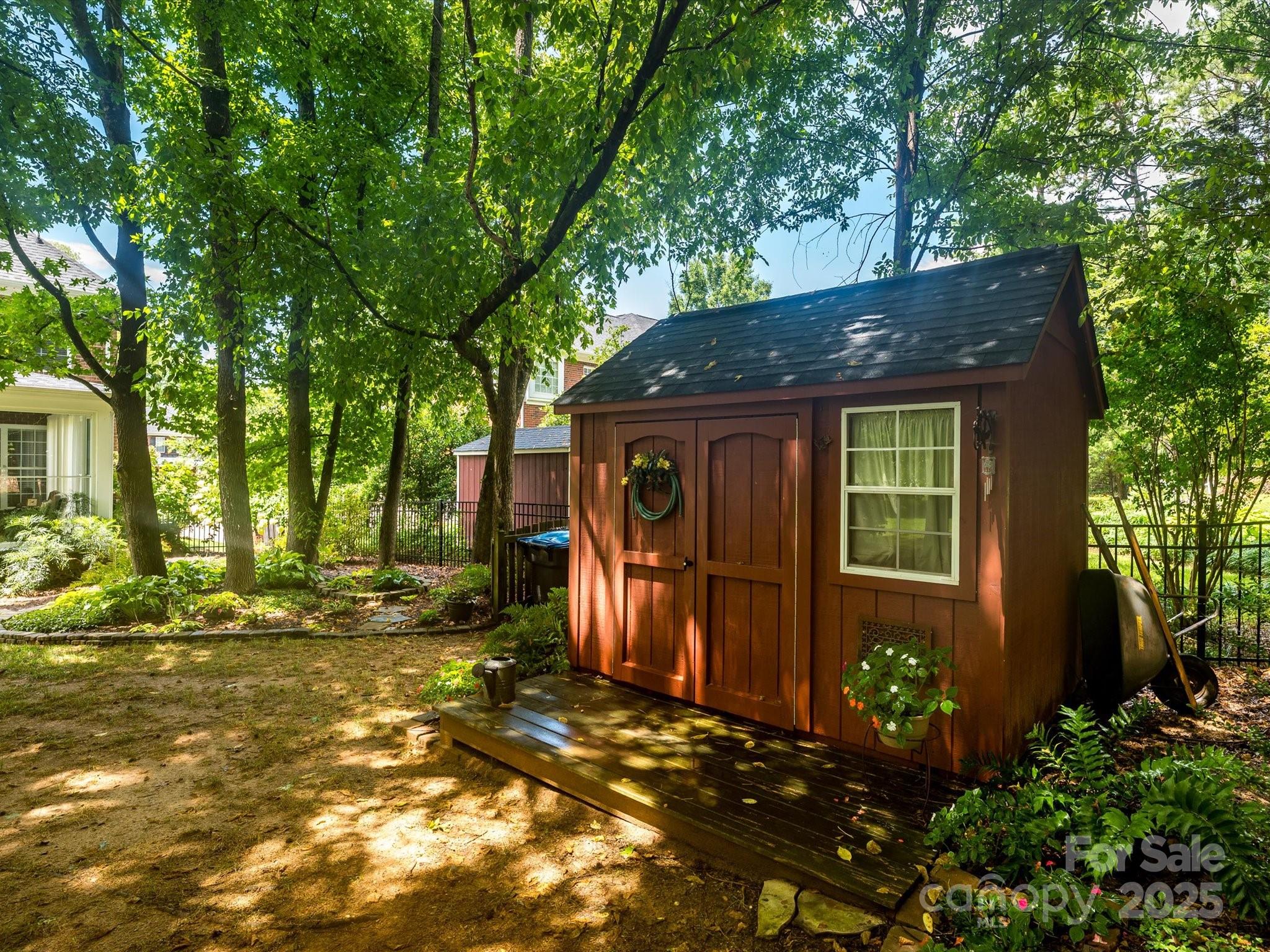 6205 Pumpernickel Lane Property Photo 38