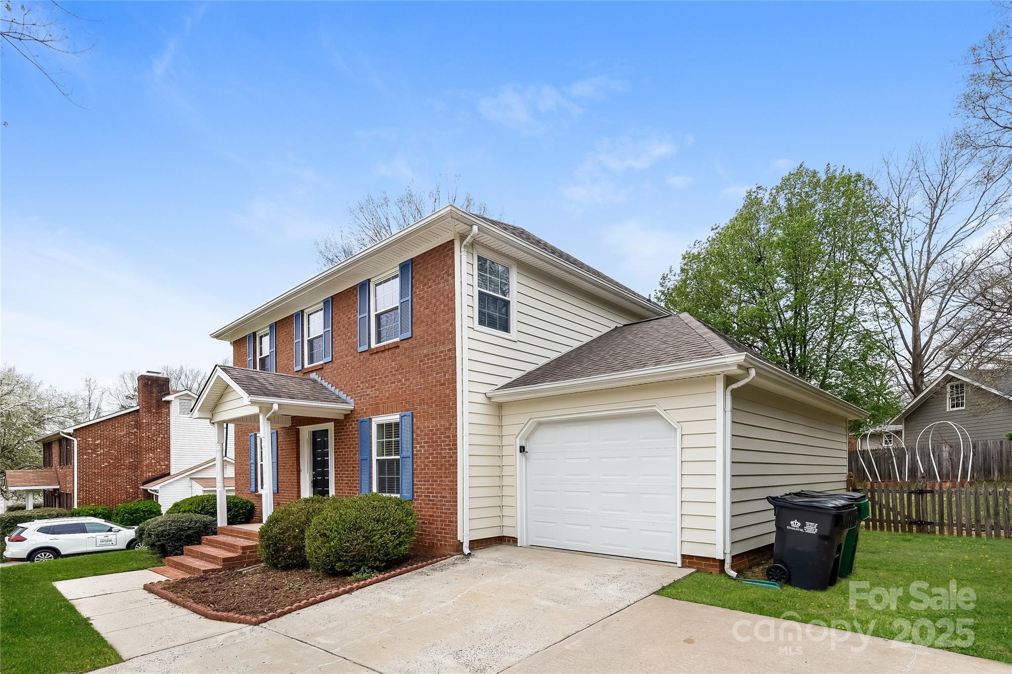 8749 Rittenhouse Circle Property Photo 3