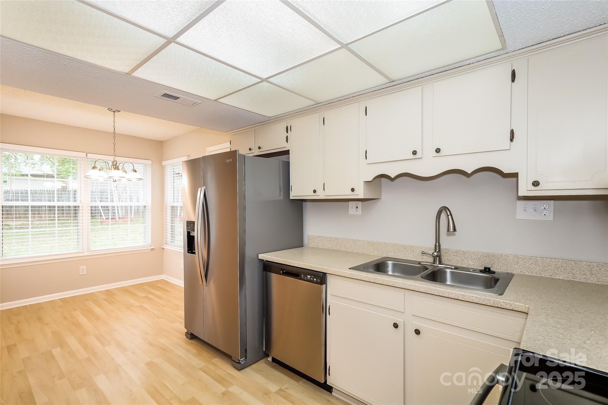 8749 Rittenhouse Circle Property Photo 7